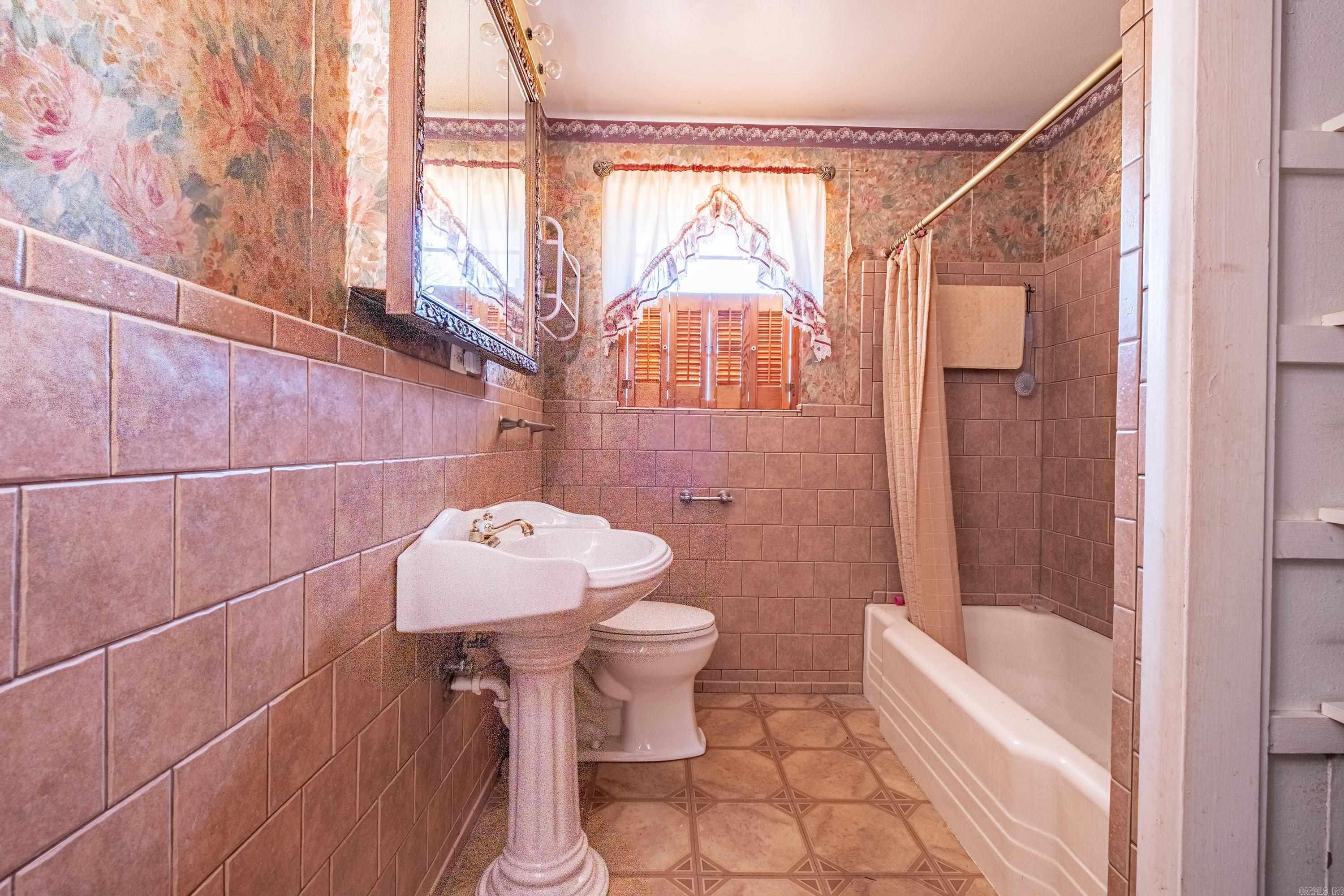 Knowlton - Residential