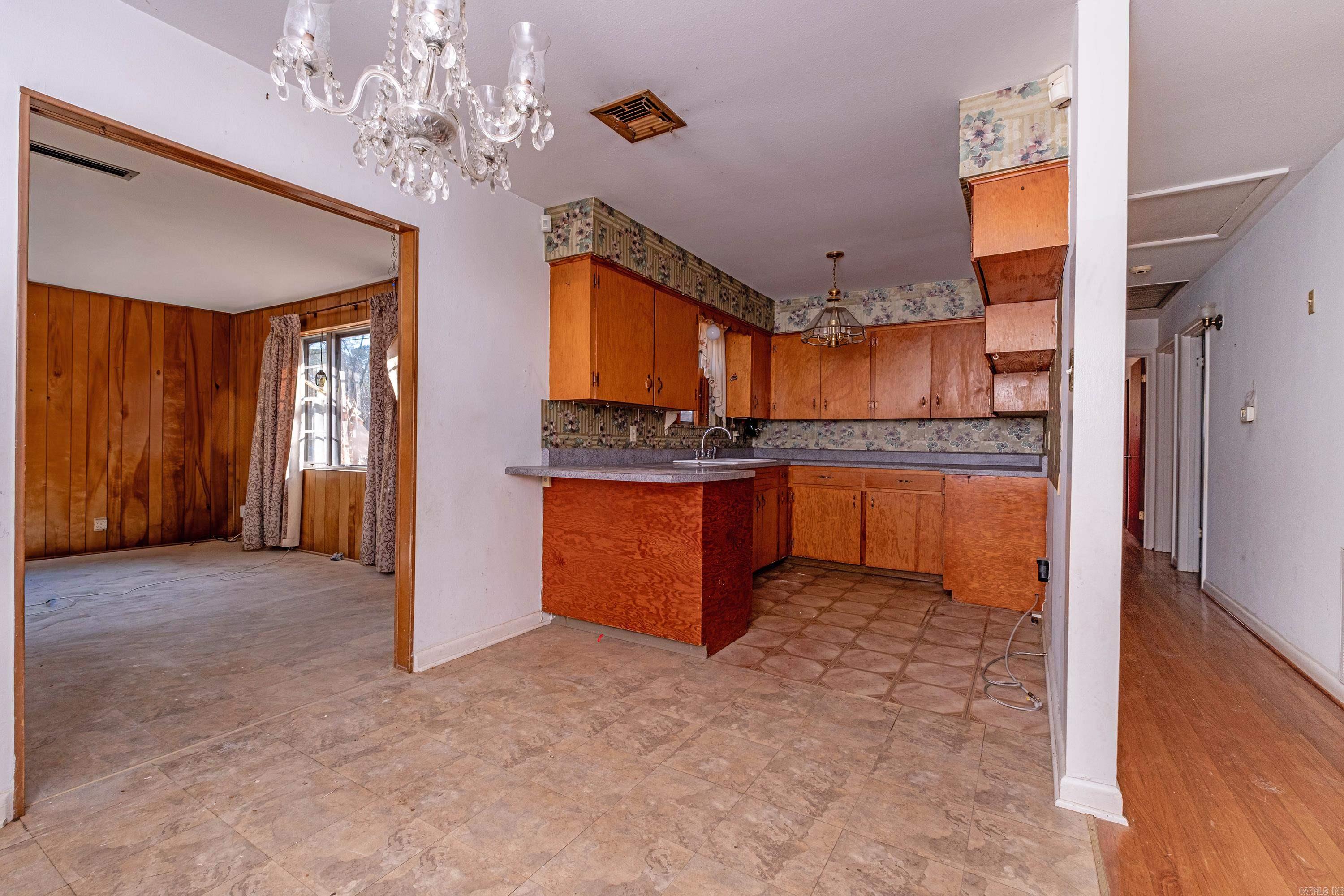 Knowlton - Residential