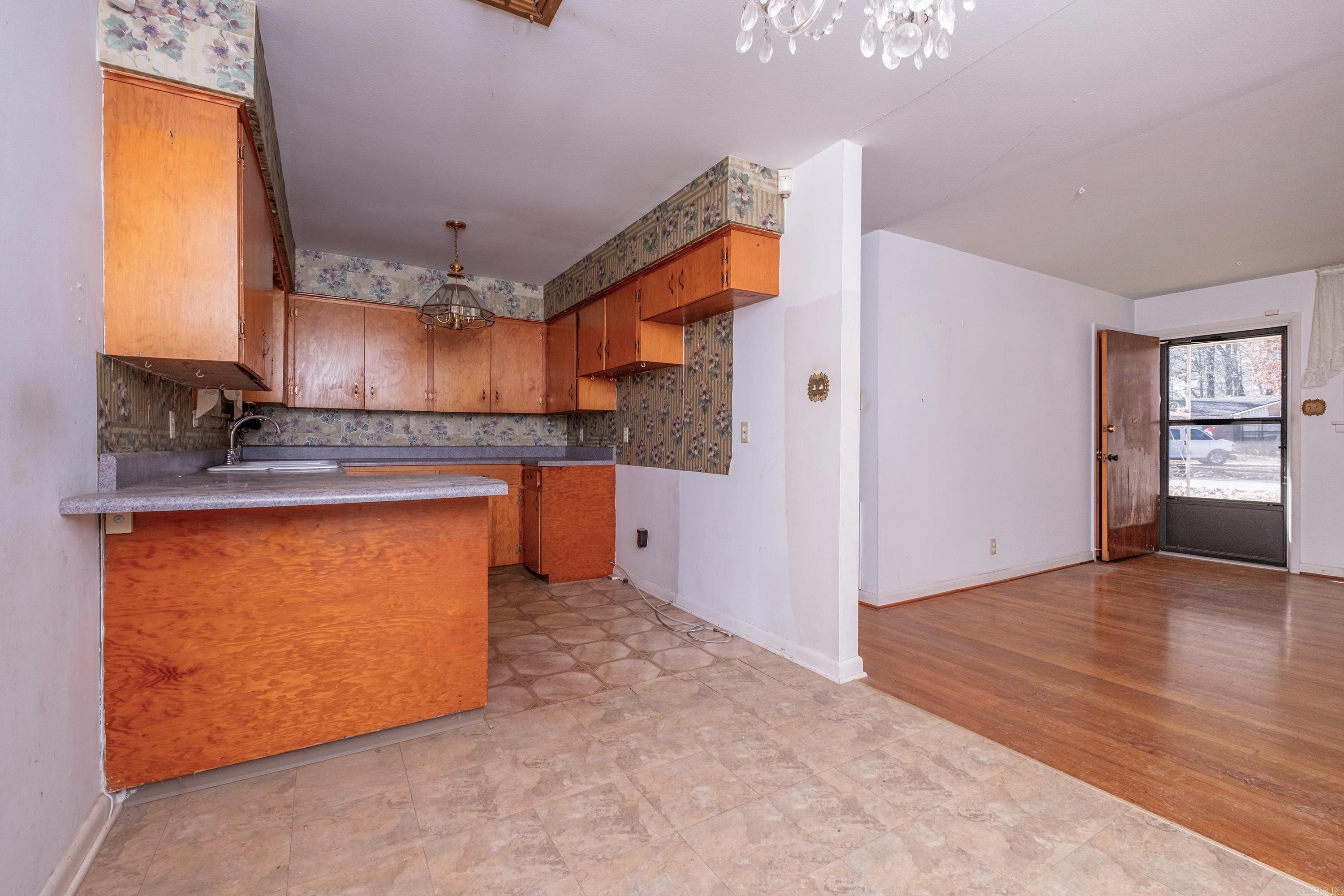 Knowlton - Residential