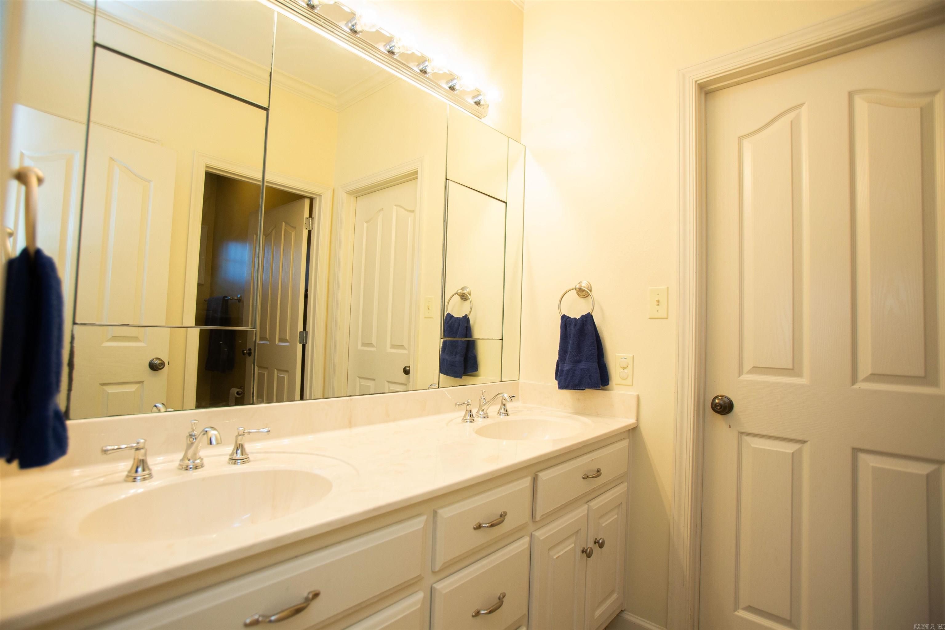 CHENAL VALLEY WITRY COURT - Residential Lease