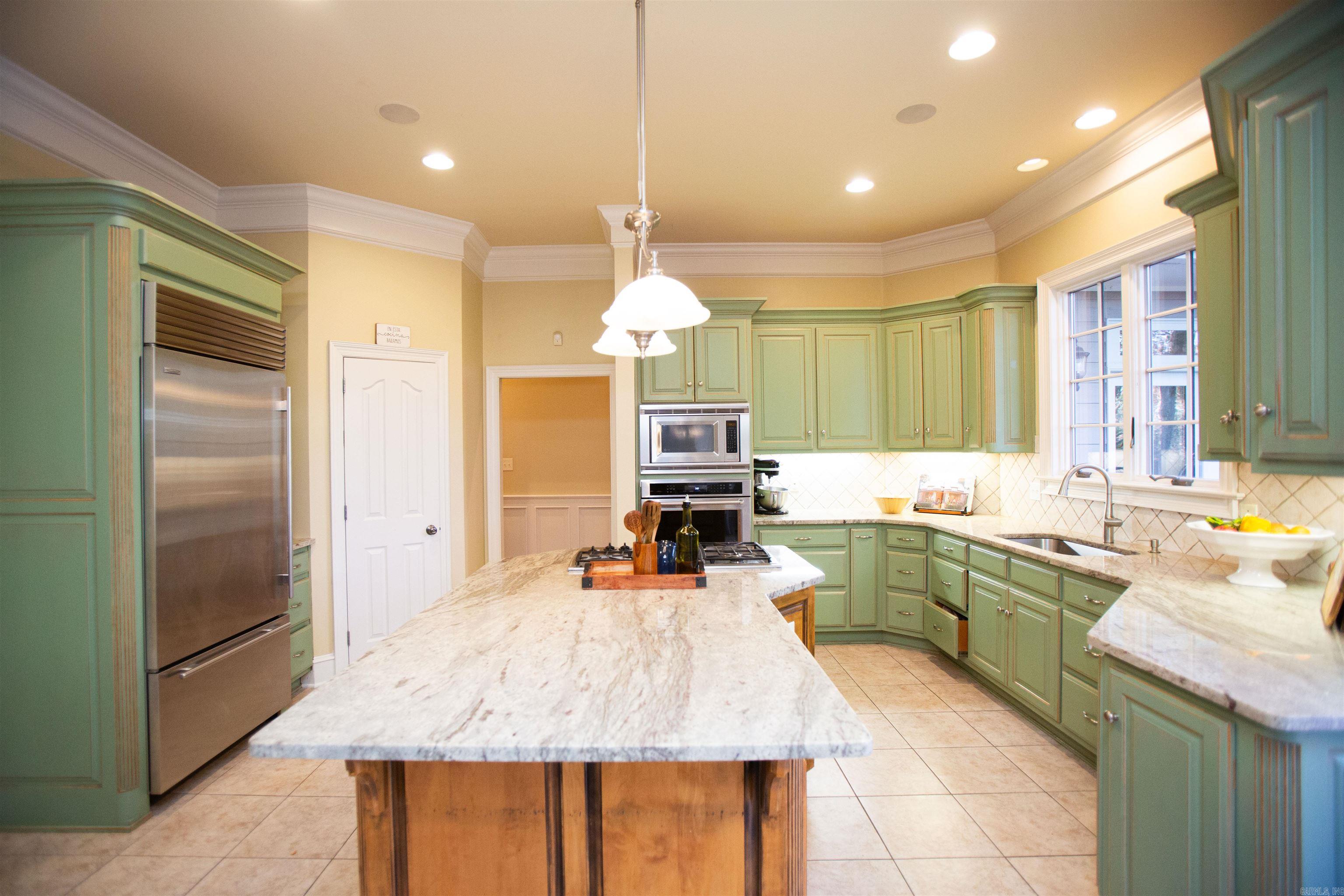 CHENAL VALLEY WITRY COURT - Residential Lease