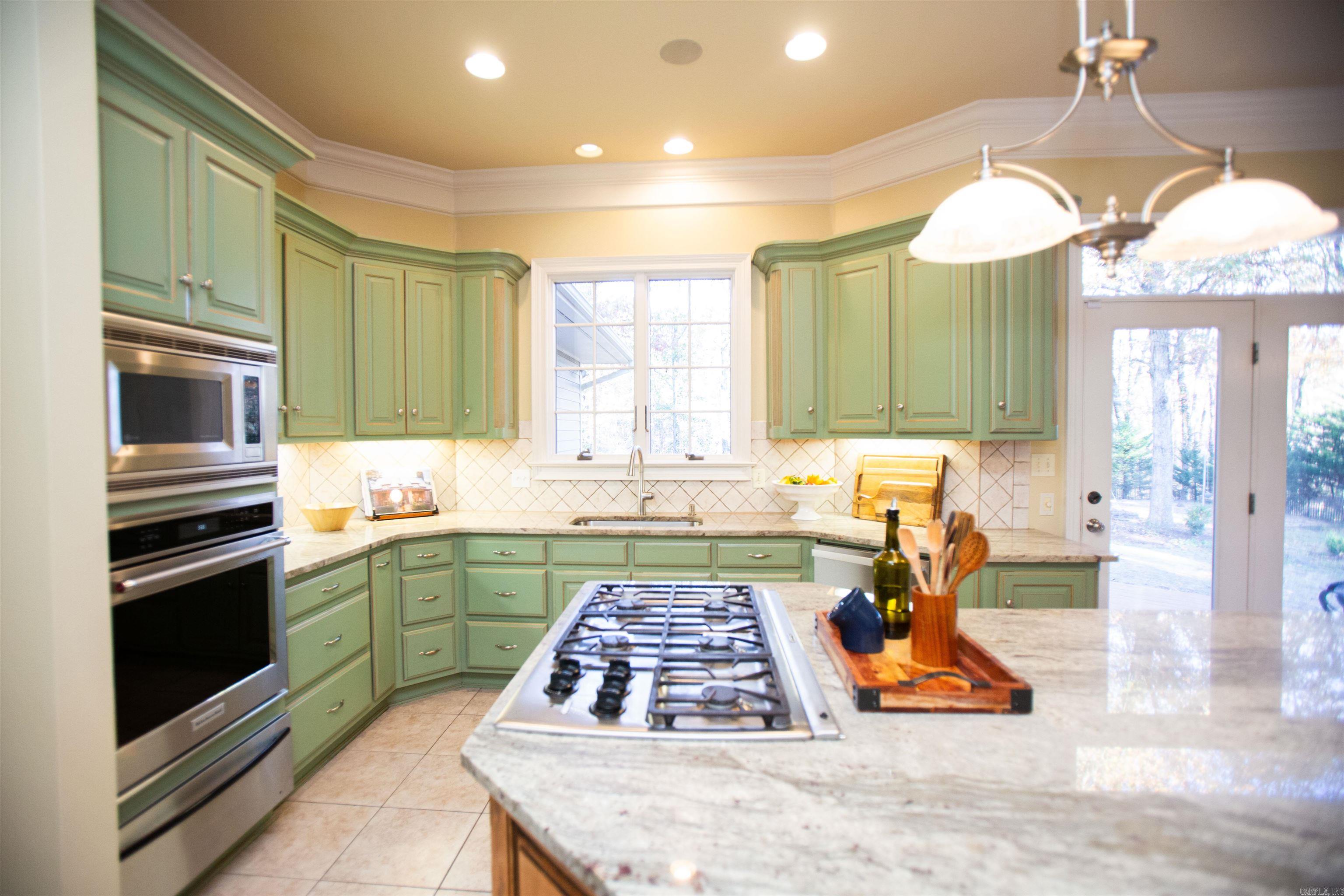 CHENAL VALLEY WITRY COURT - Residential Lease