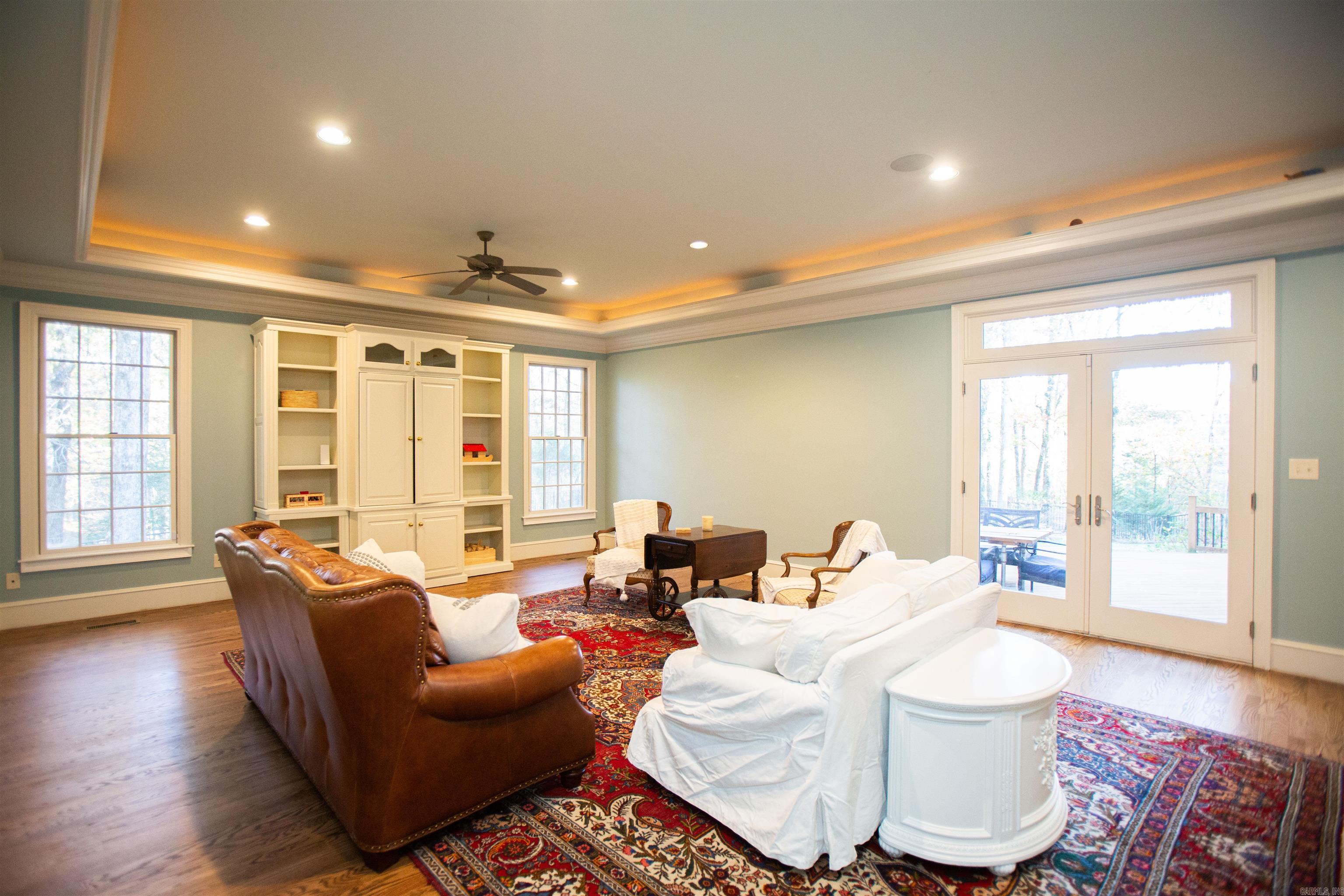 CHENAL VALLEY WITRY COURT - Residential Lease