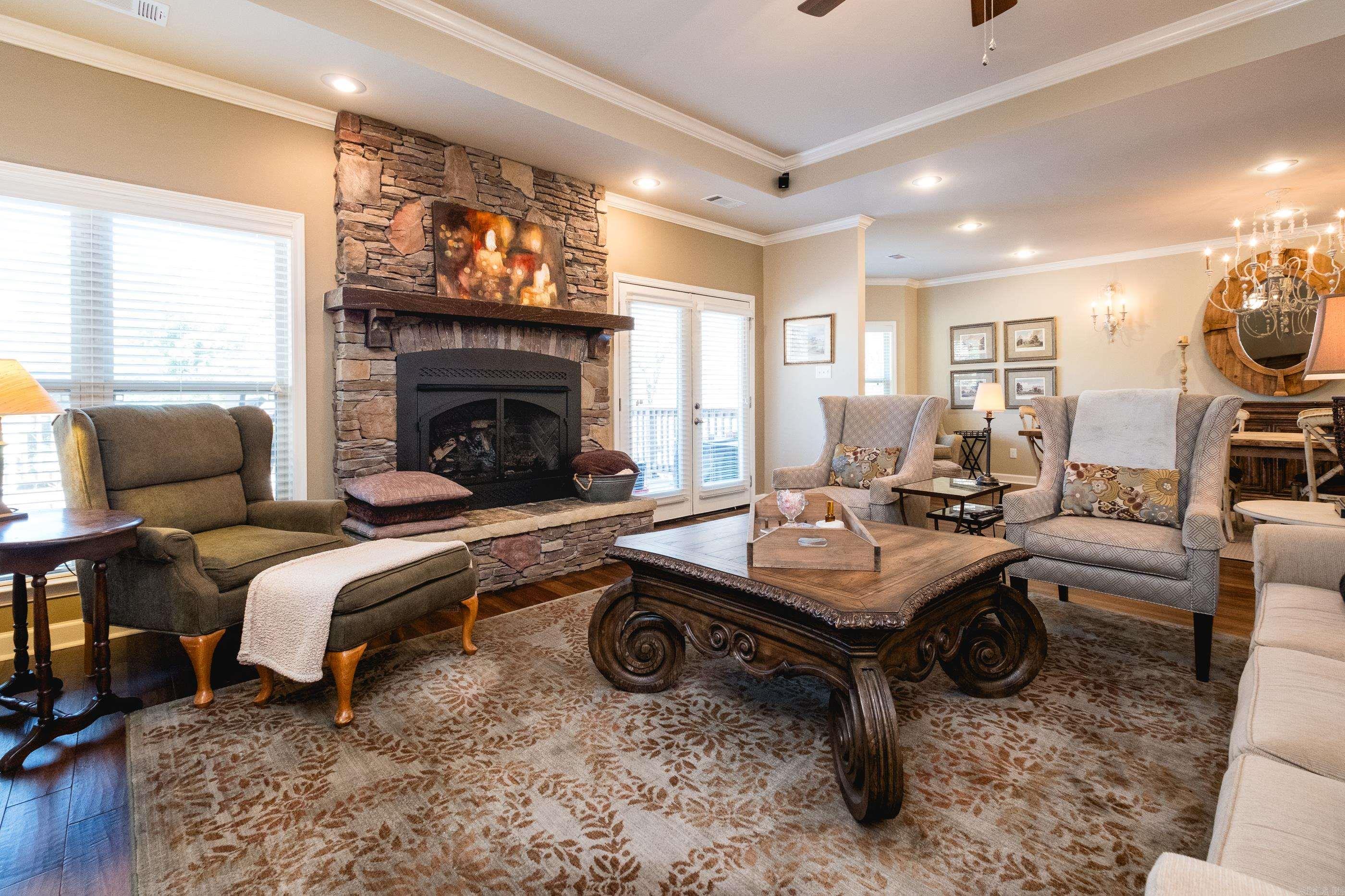 ST CHARLES ADDN - Residential