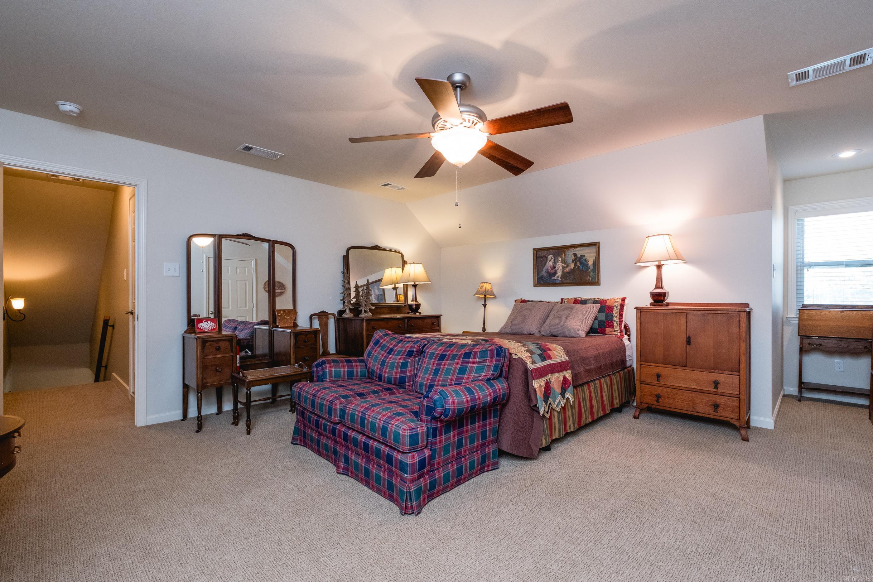 ST CHARLES ADDN - Residential