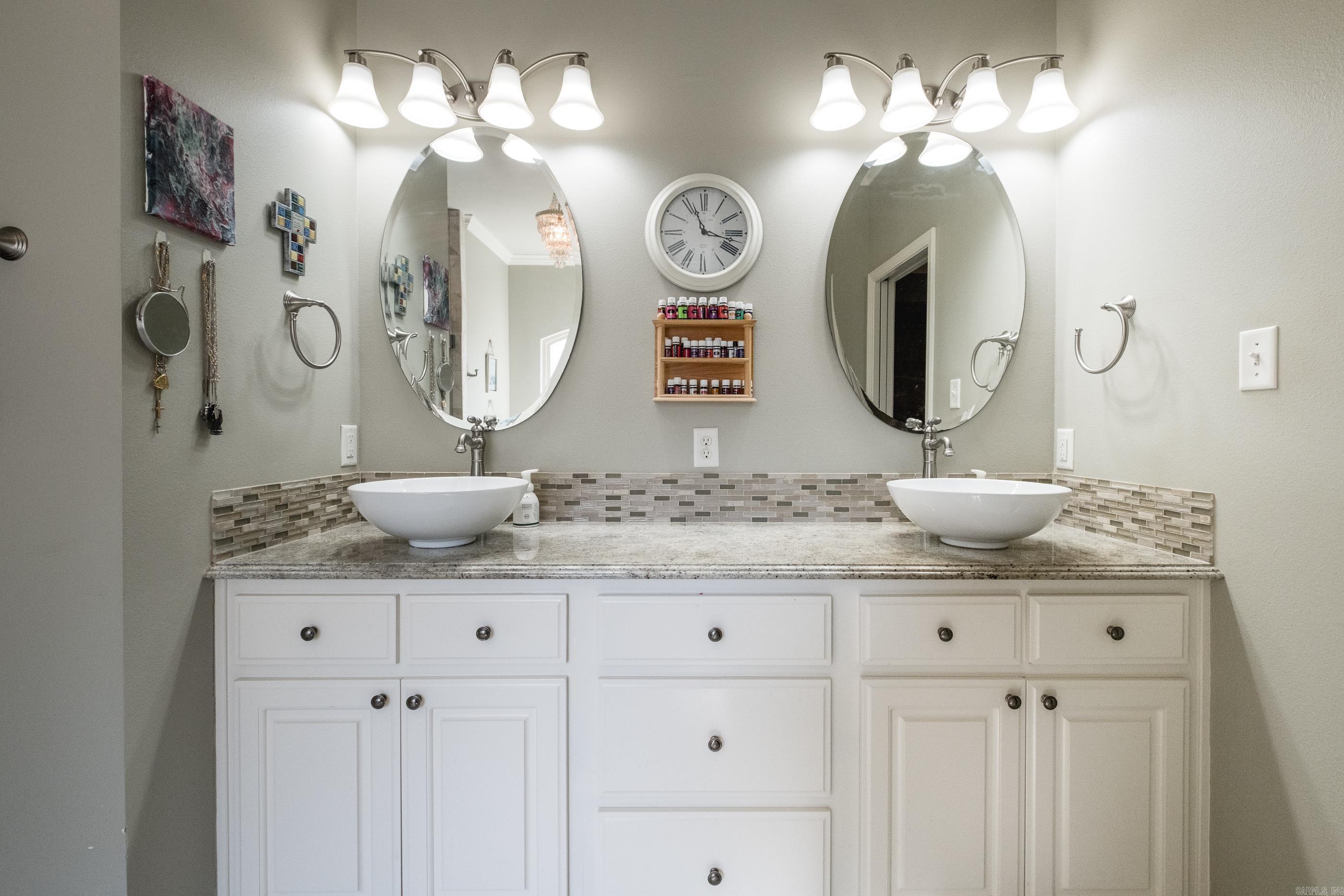 ST CHARLES ADDN - Residential