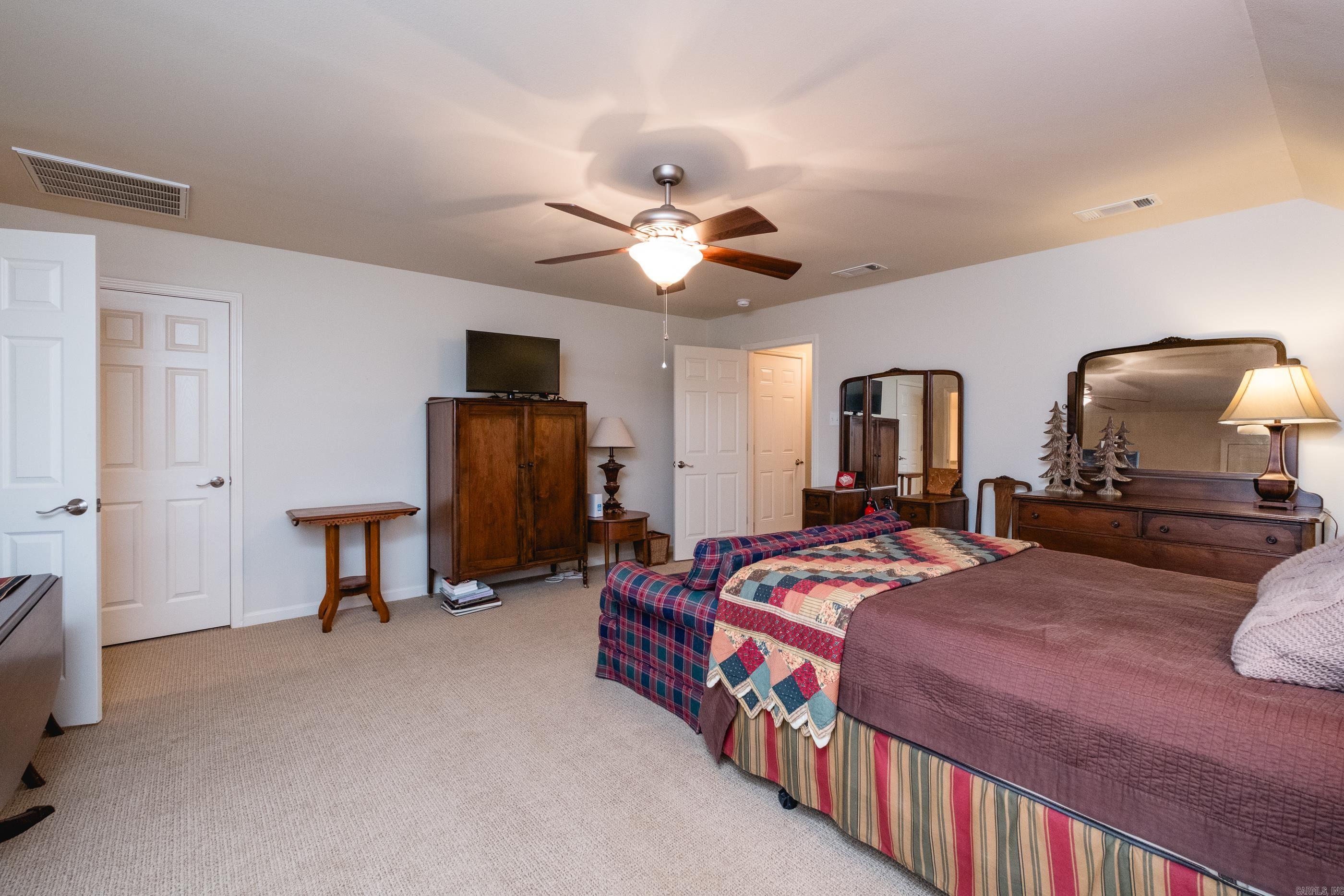 ST CHARLES ADDN - Residential