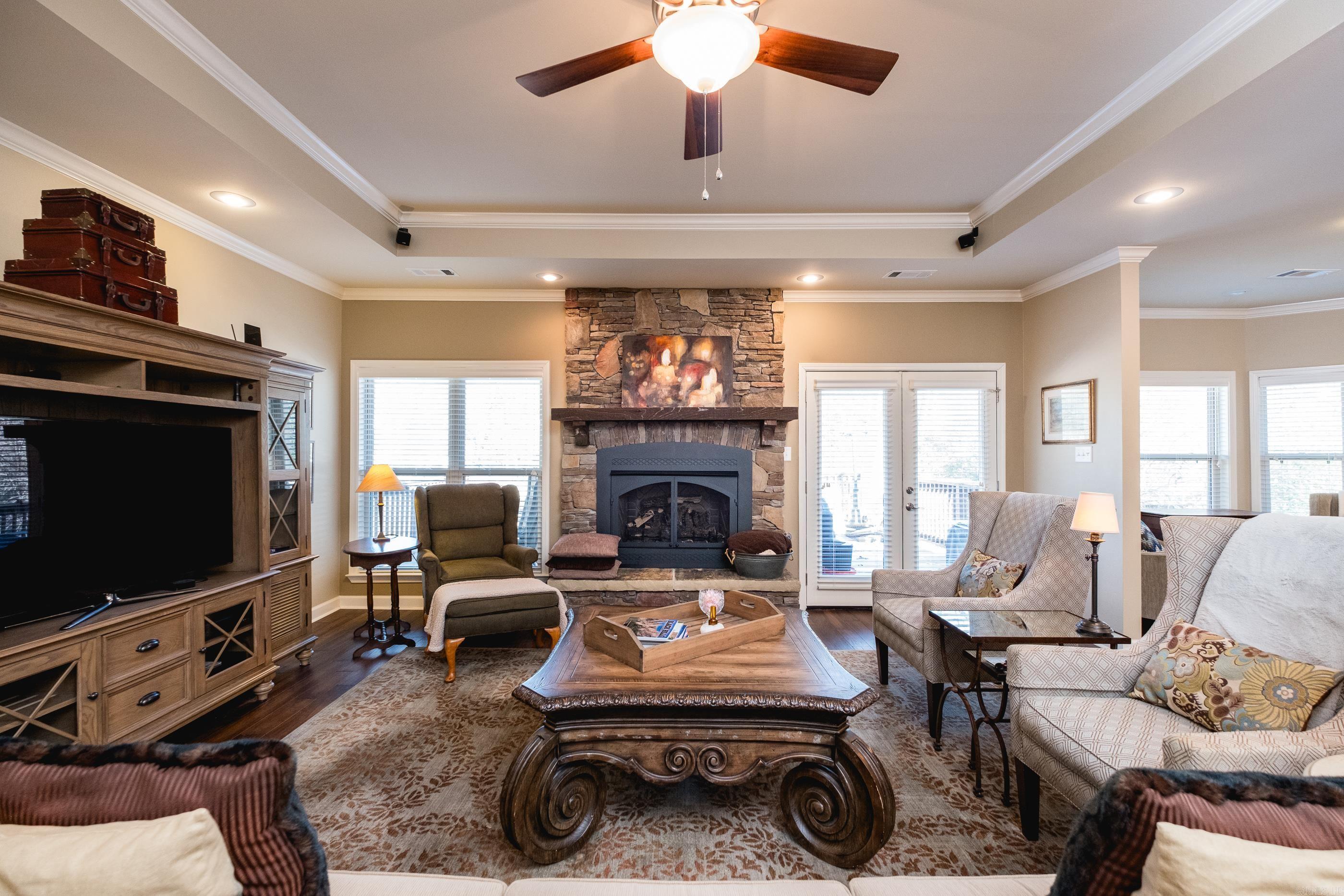 ST CHARLES ADDN - Residential