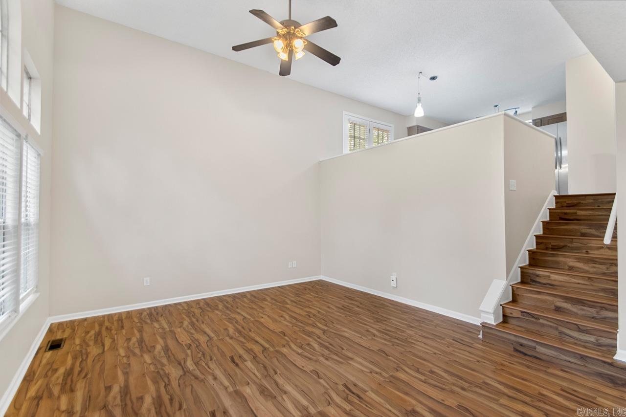 SUMMER WOOD - Residential