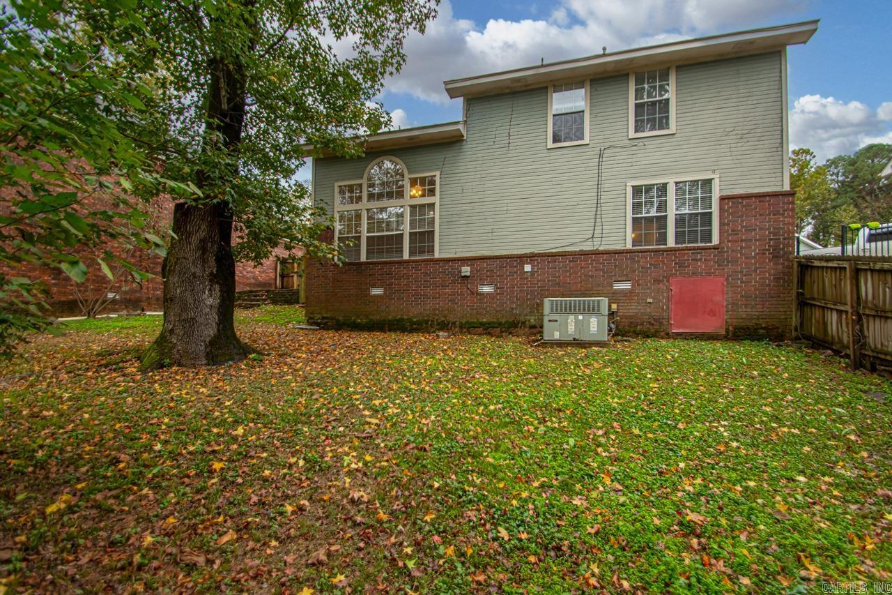 SUMMER WOOD - Residential