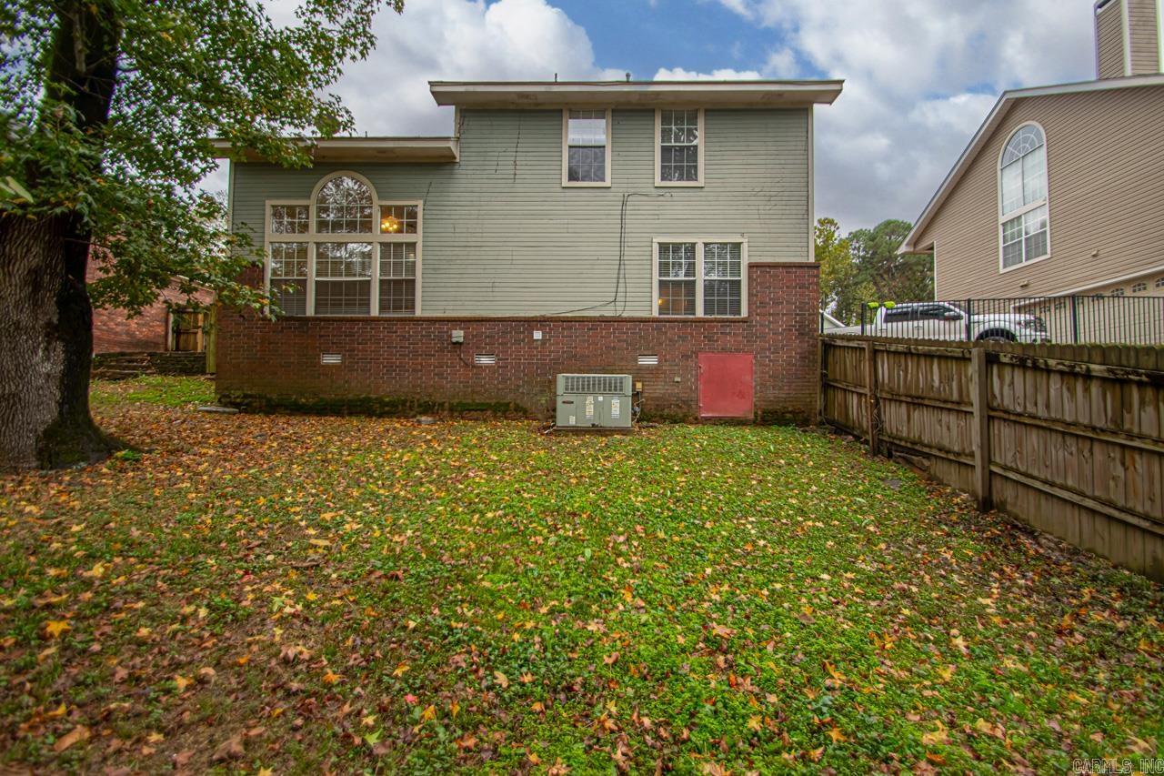 SUMMER WOOD - Residential