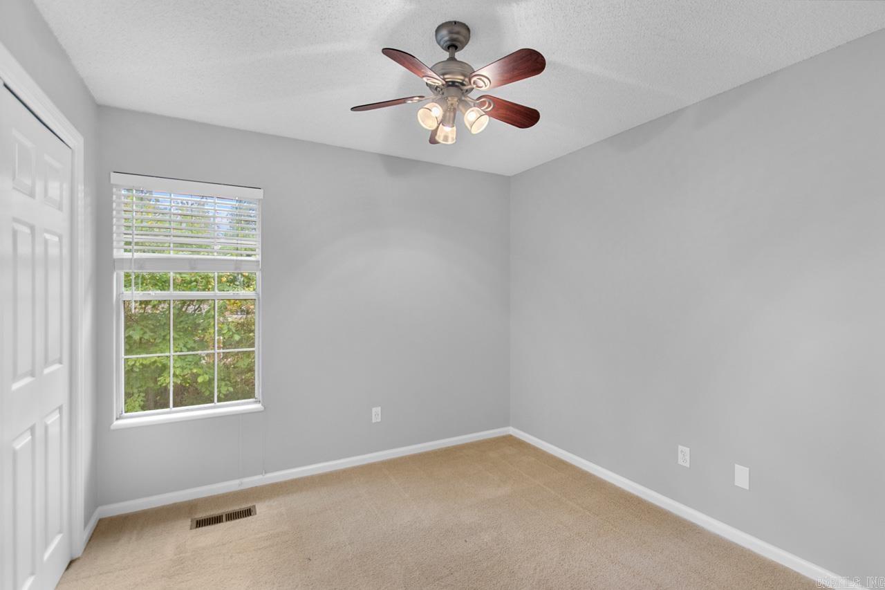 SUMMER WOOD - Residential