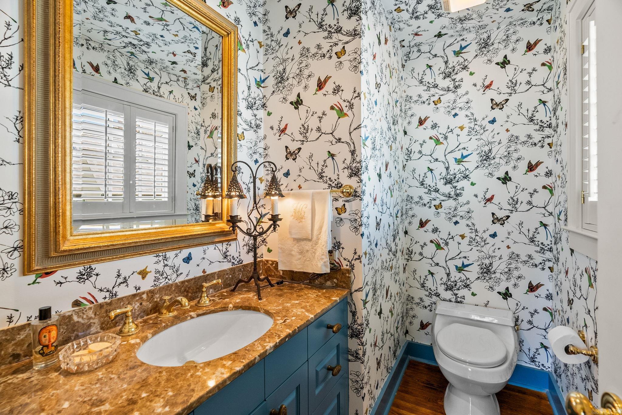 SHADOWLAWN - Residential