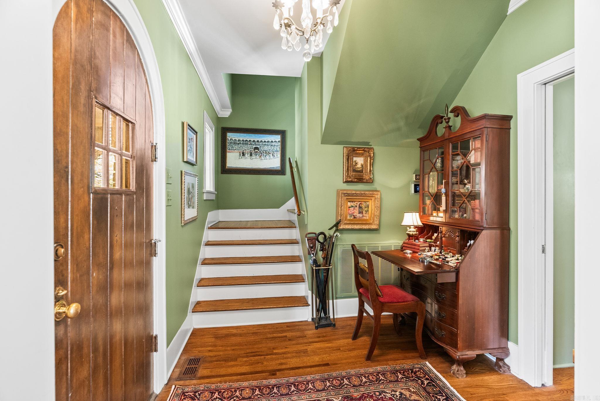 SHADOWLAWN - Residential