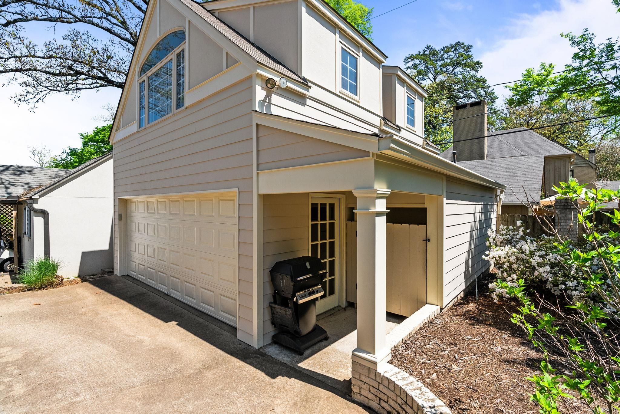 SHADOWLAWN - Residential