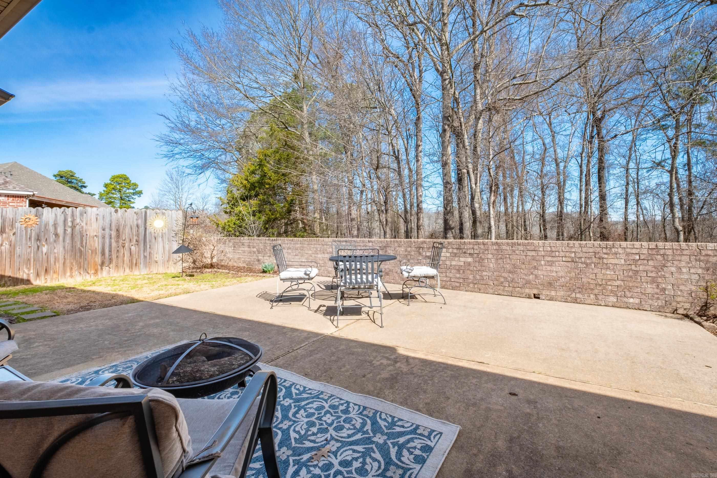 COUNTRY CLUB OF ARK THE - Residential