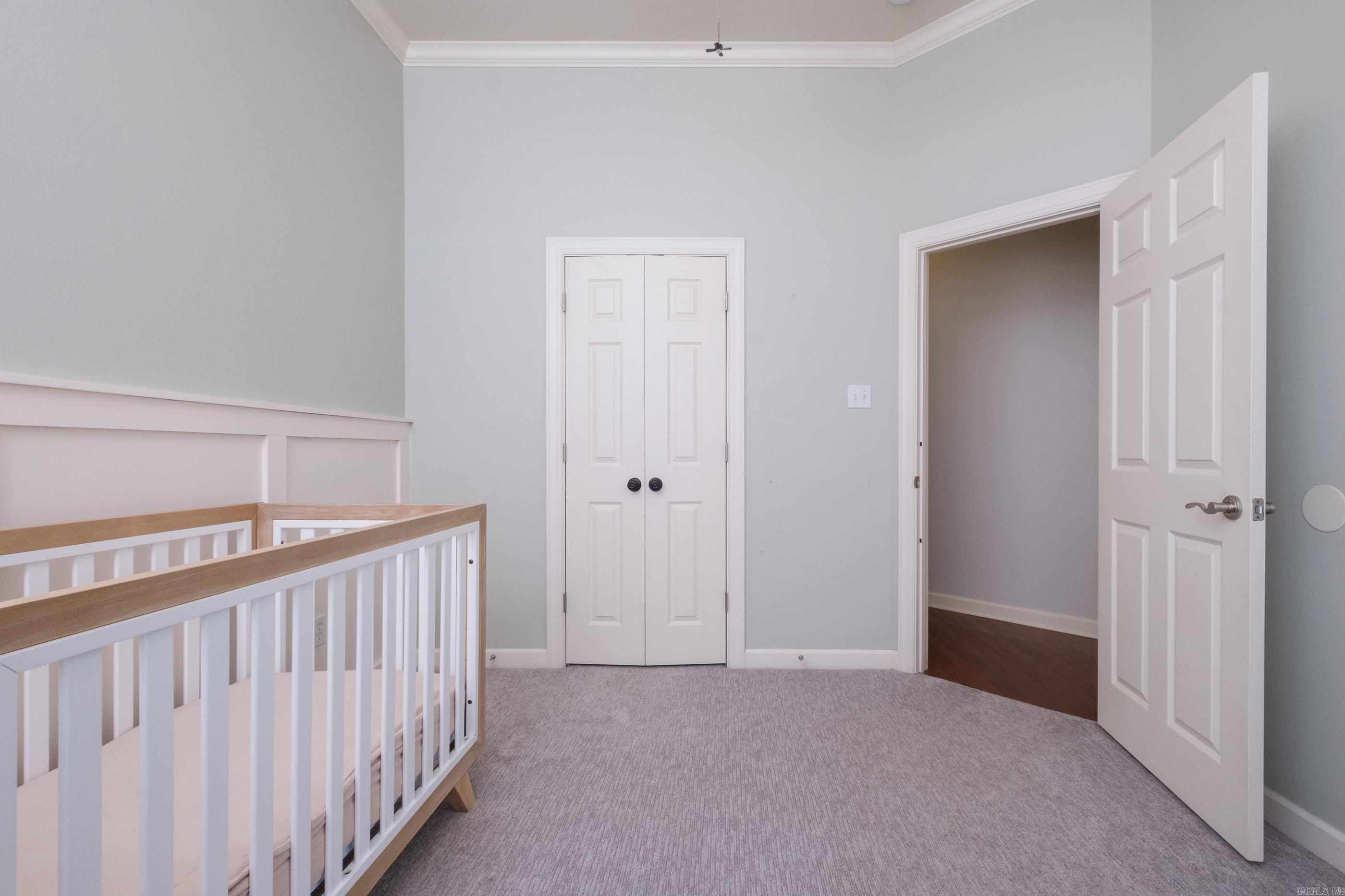 COUNTRY CLUB OF ARK THE - Residential