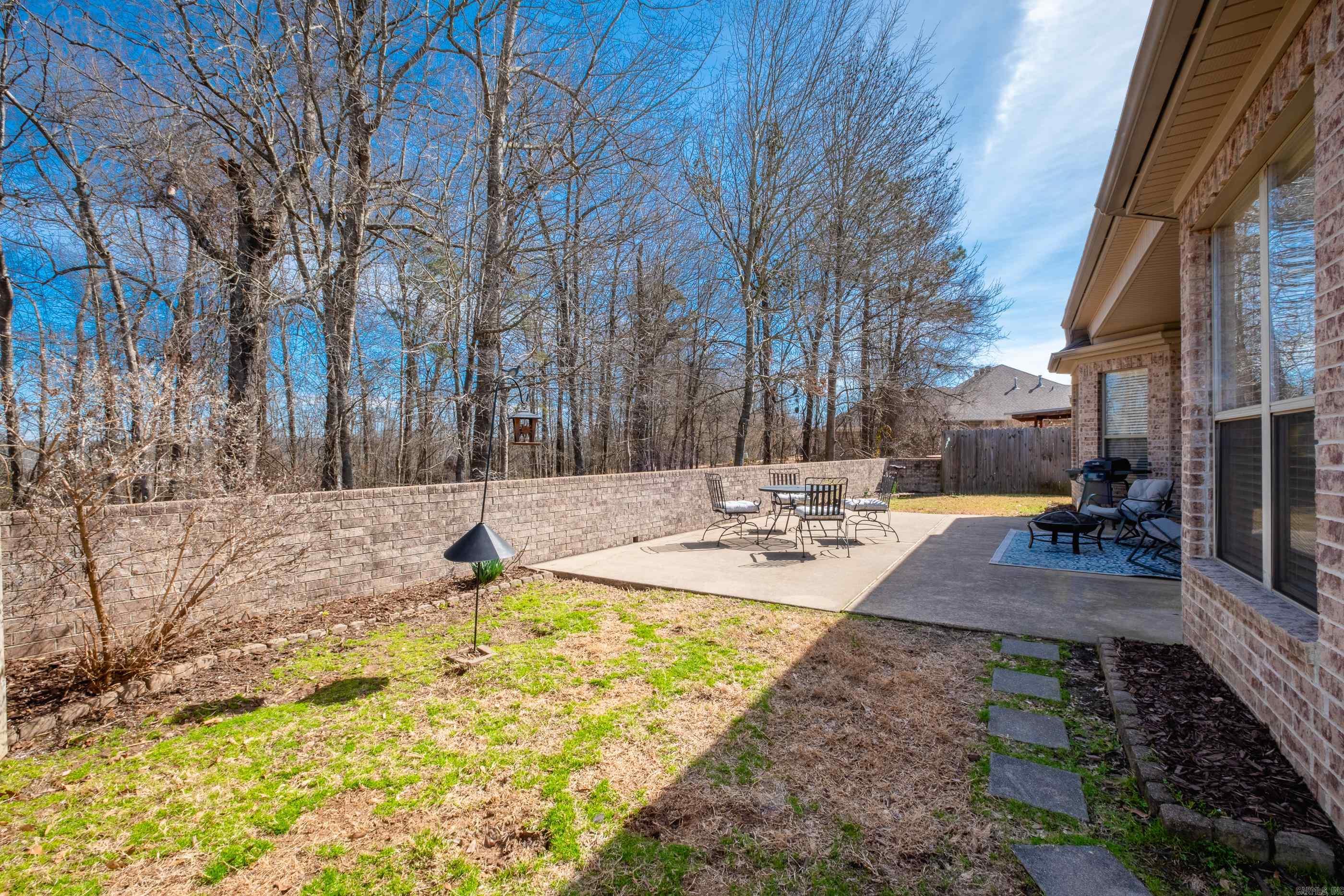 COUNTRY CLUB OF ARK THE - Residential