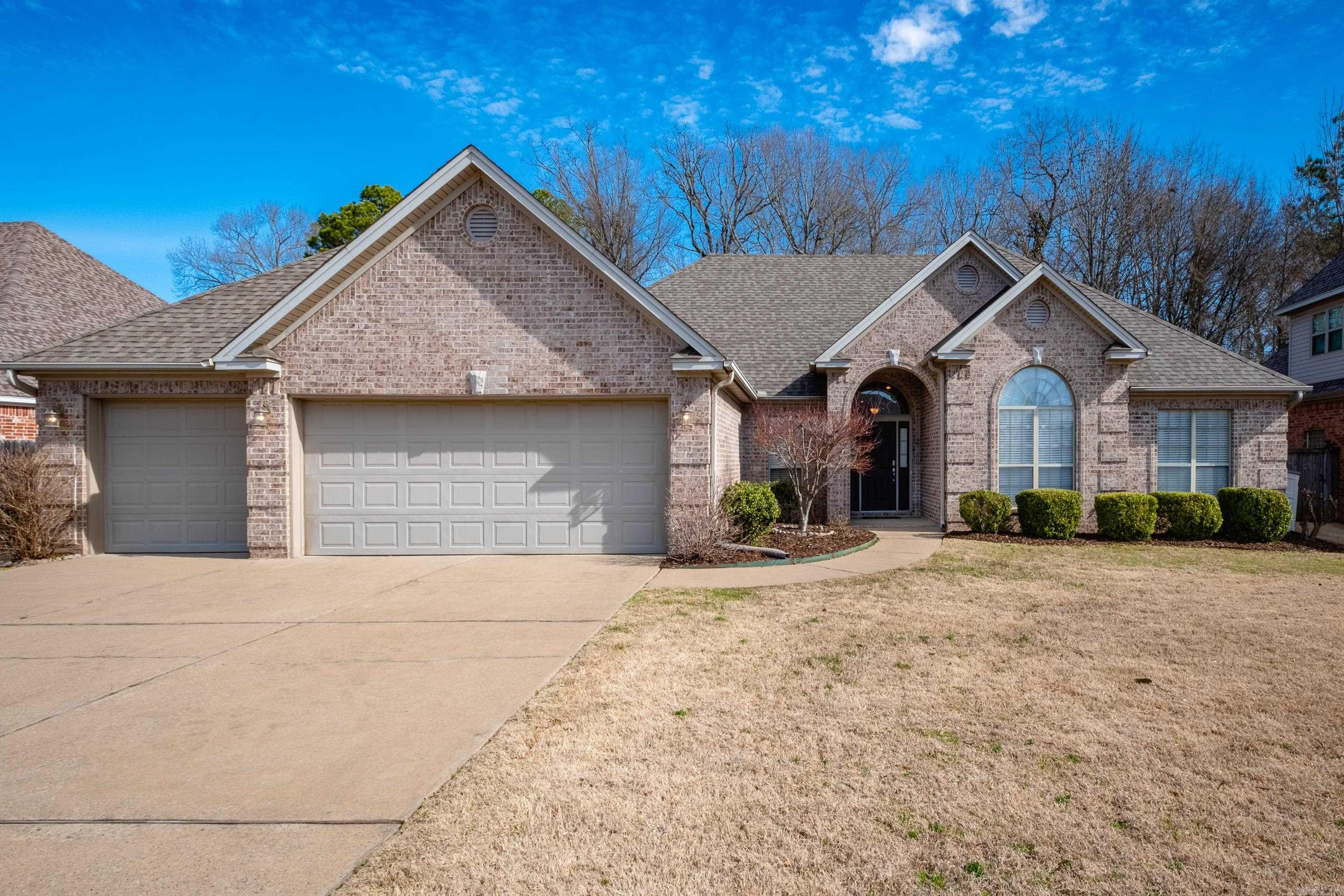 COUNTRY CLUB OF ARK THE - Residential