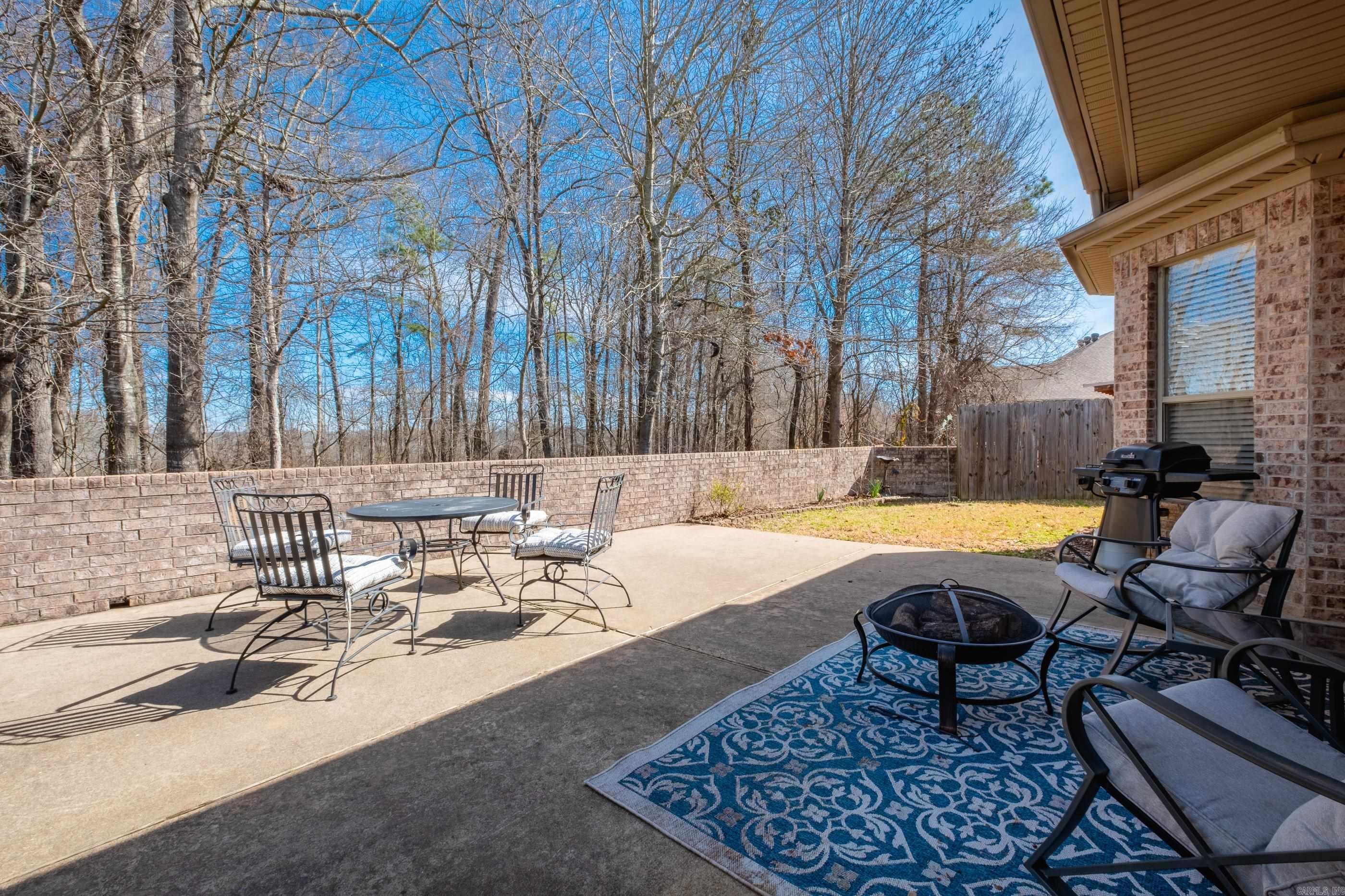 COUNTRY CLUB OF ARK THE - Residential