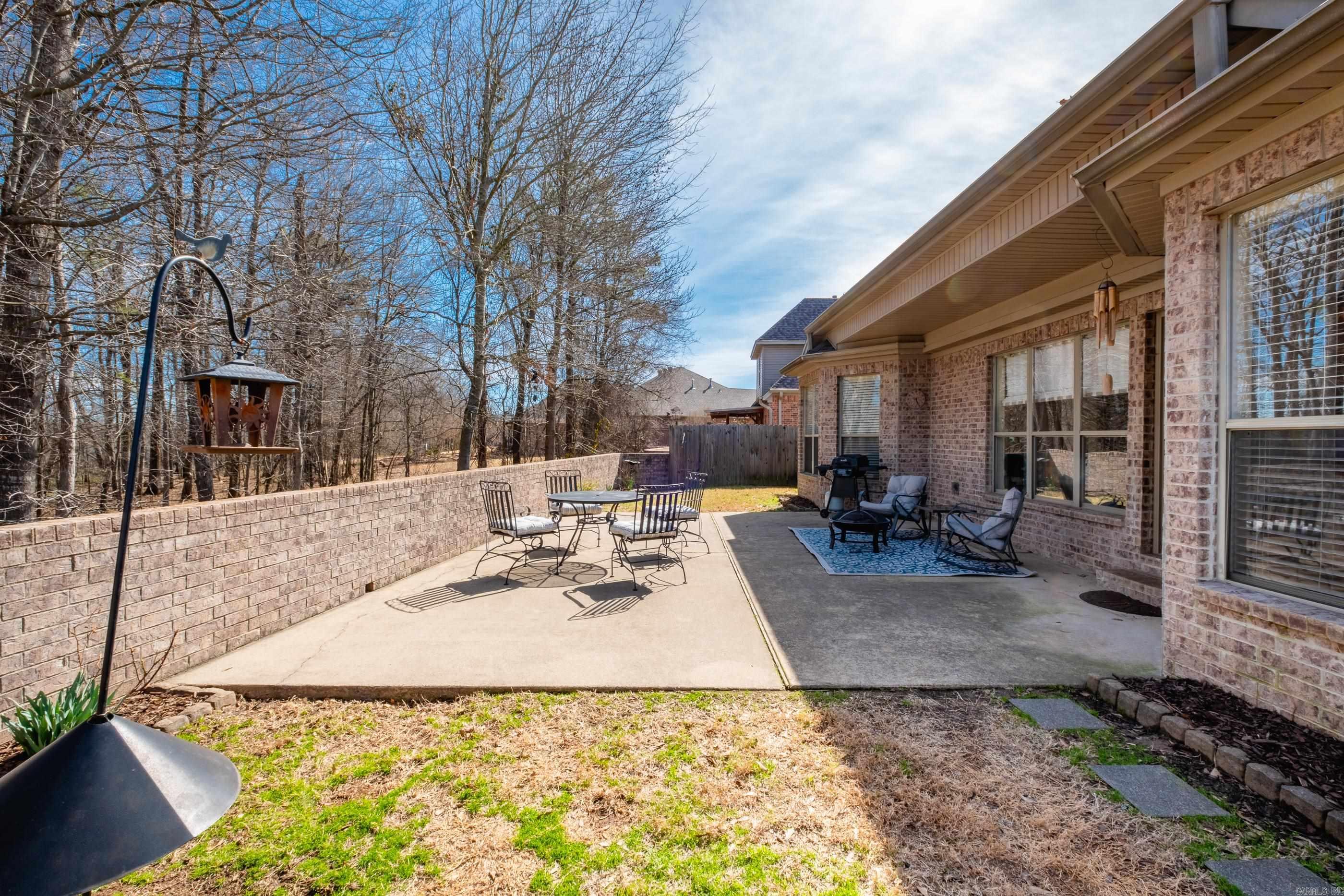 COUNTRY CLUB OF ARK THE - Residential