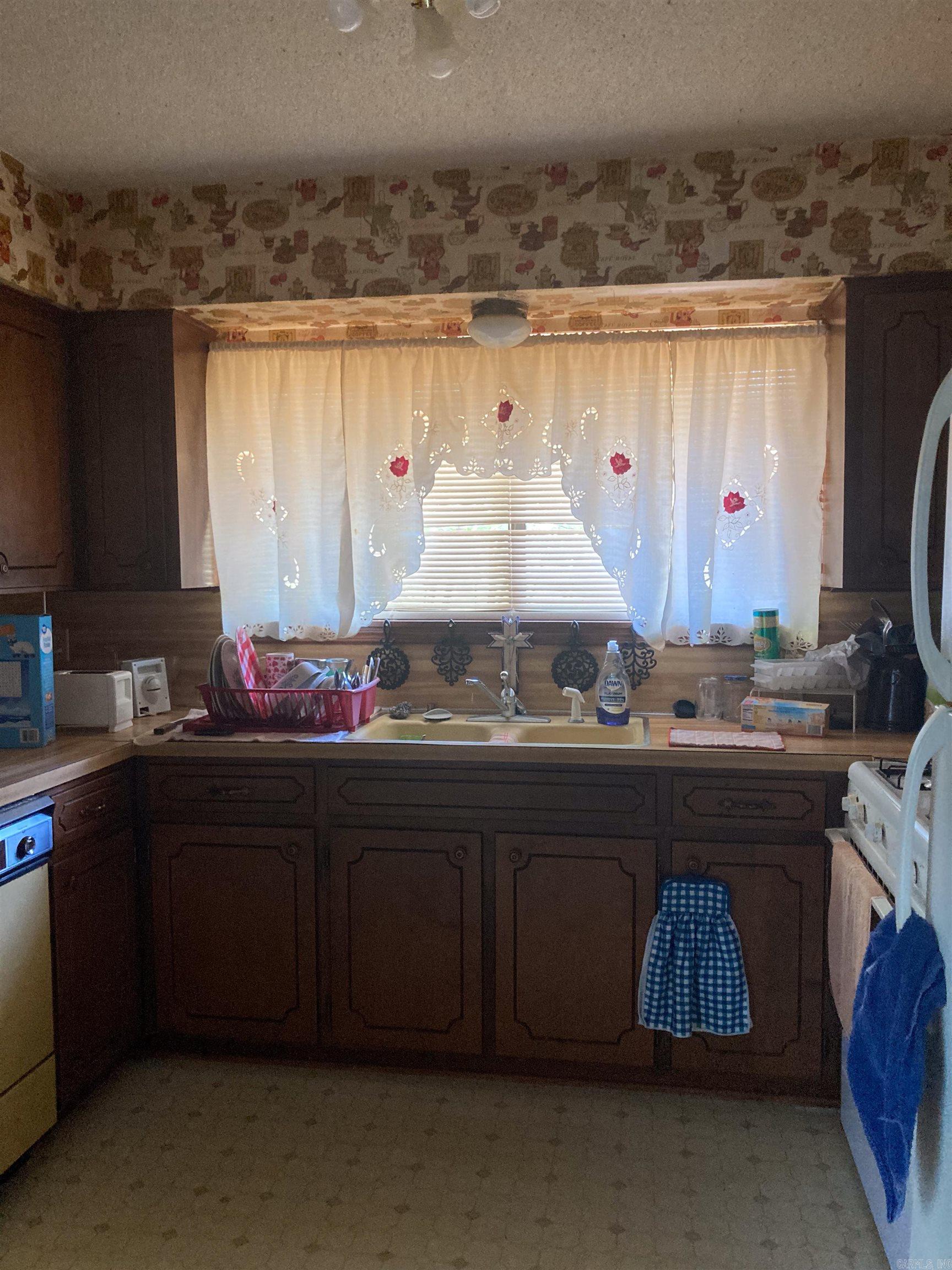 TUCKER CREEK - Residential