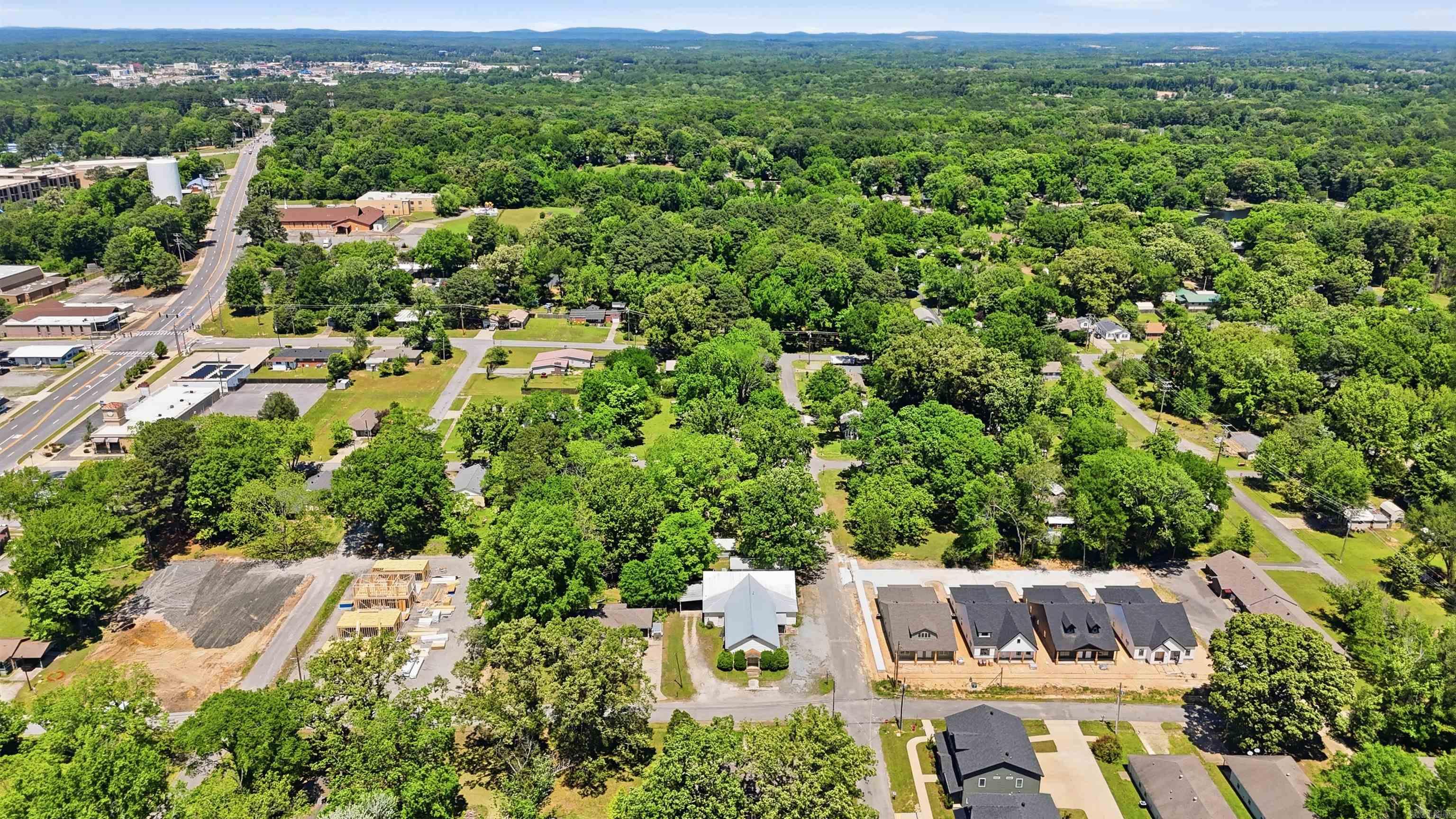 ORIGINAL TOWN-BRYANT - Residential