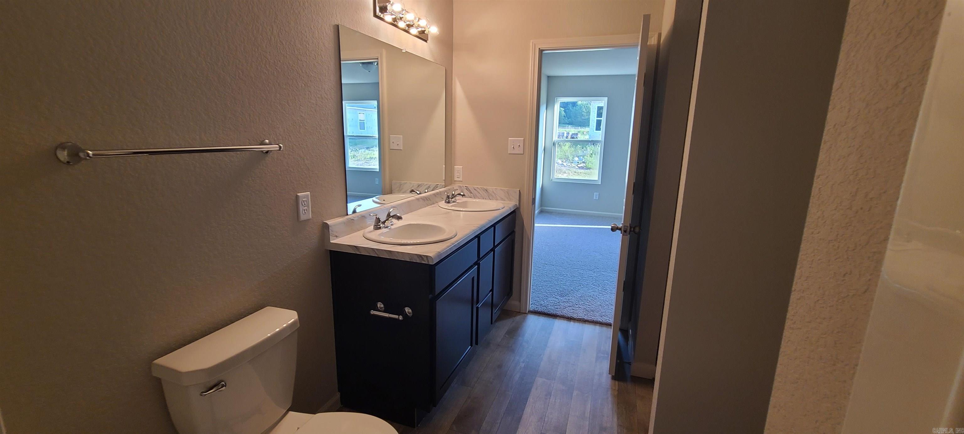 MUSEUM MEADOWS - Residential