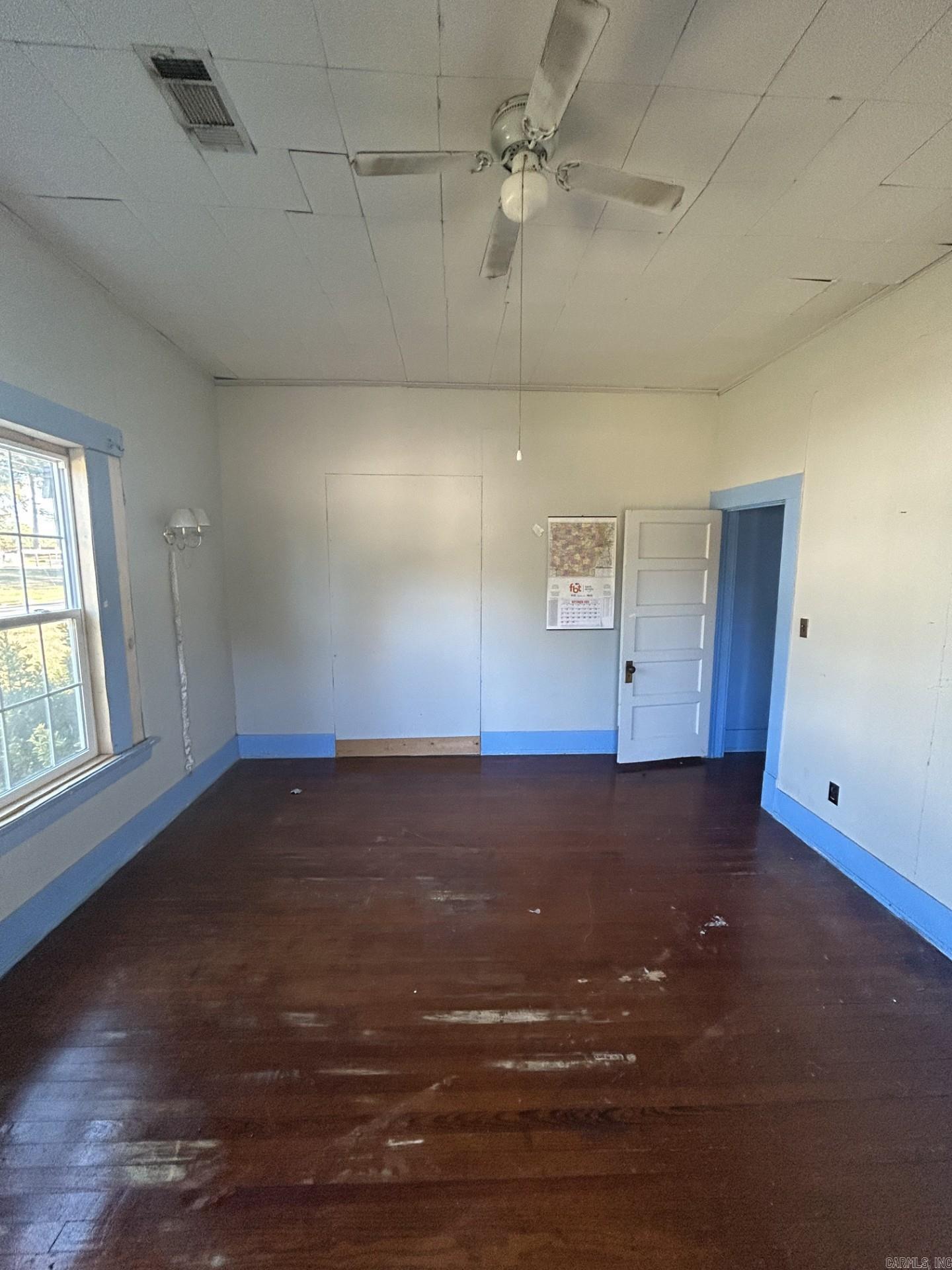 TRAMMEL - Residential