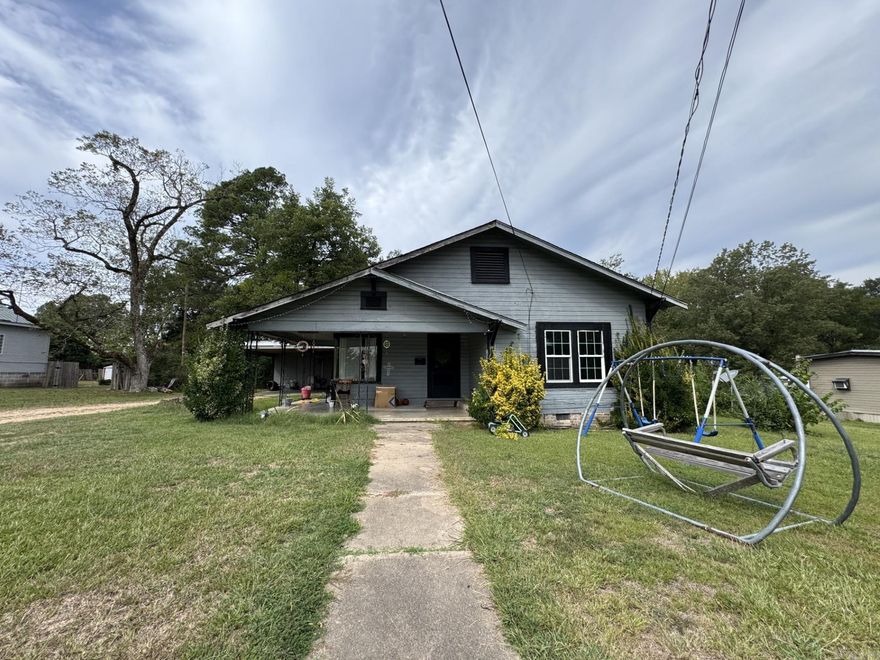 Call Naomi Garretson for information - 870-352-1695. Property to be sold "as is", "where is", with no warranties or guaranties. Subject property was acquired through action (or in Lieu) of Foreclosure Proceeding. Exempt from Disclosure, condition unknown. Title to be conveyed by Limited Warranty or Special Warranty Deed. Sale subject to Seller's Addendum "A".