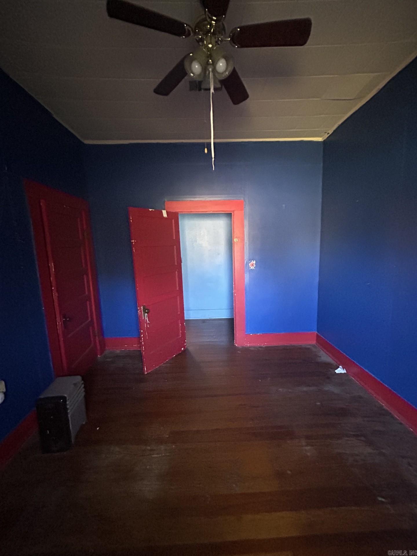 TRAMMEL - Residential