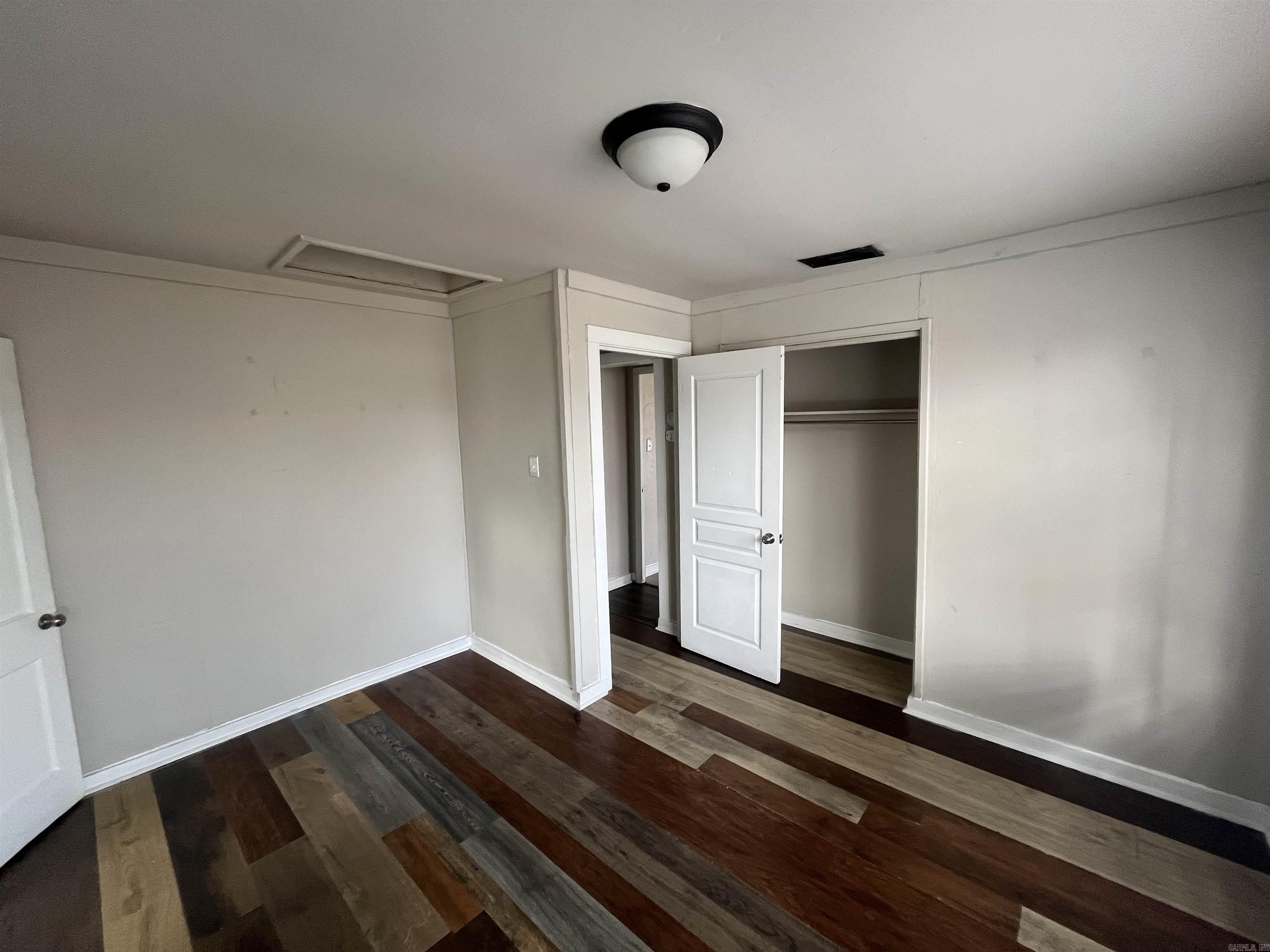 Sunny Side - Residential