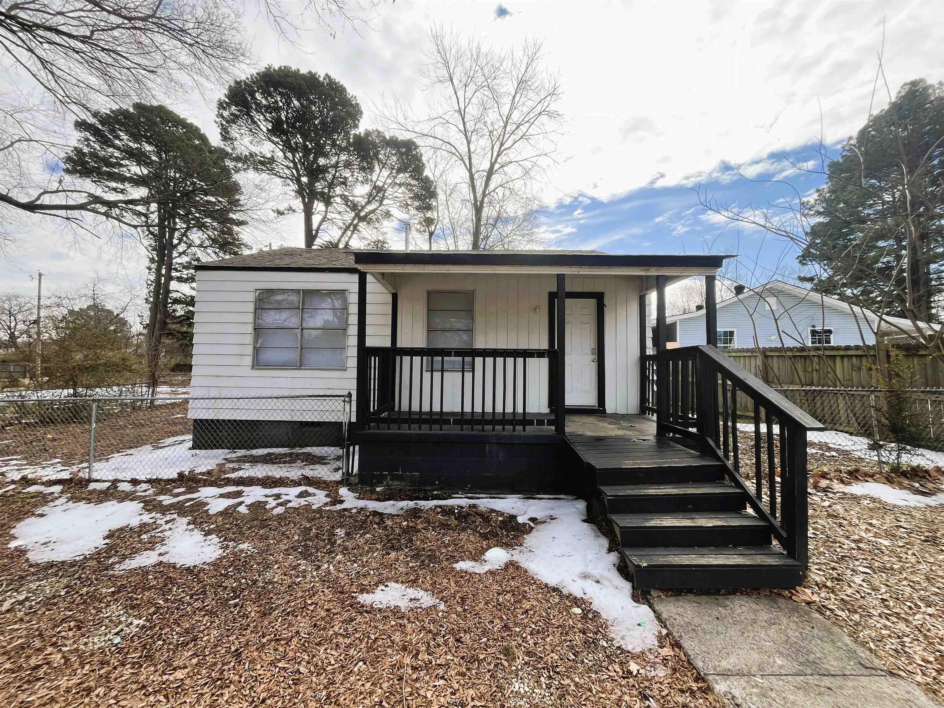 Sunny Side - Residential