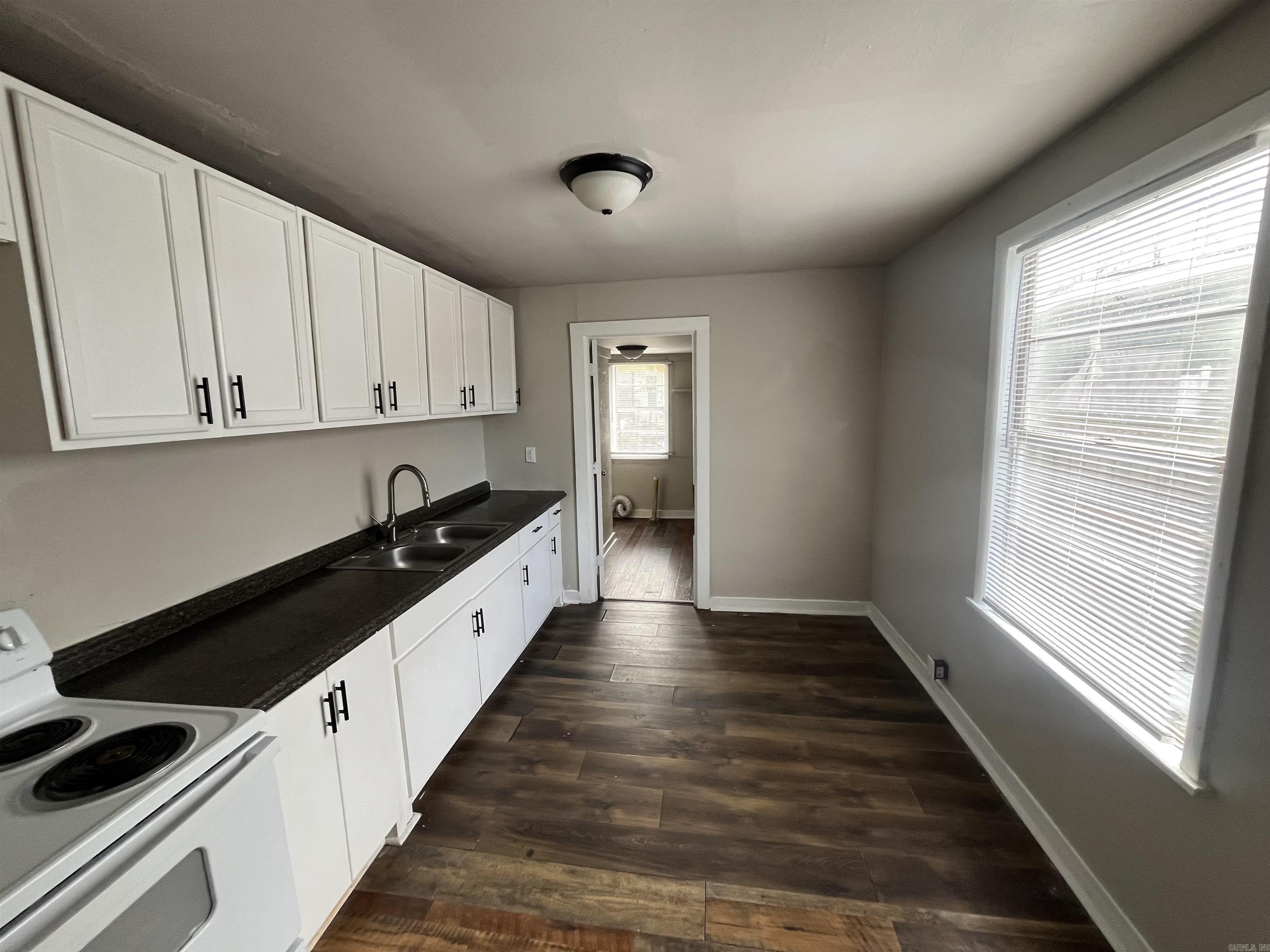 Sunny Side - Residential