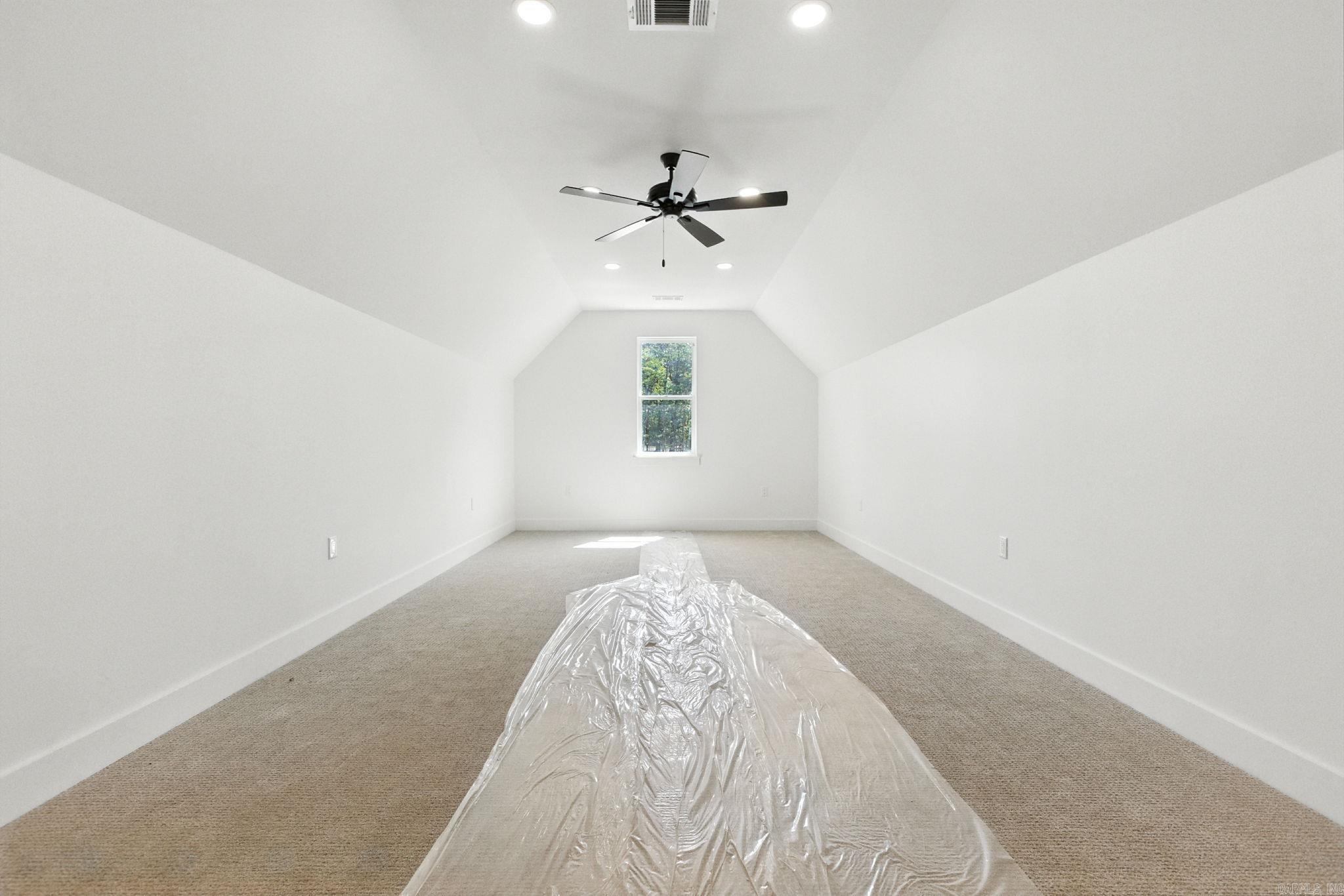 BIG ROCK ESTATES - Residential