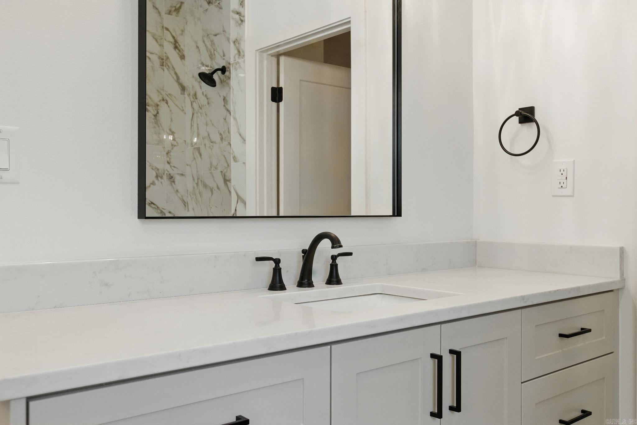 BIG ROCK ESTATES - Residential