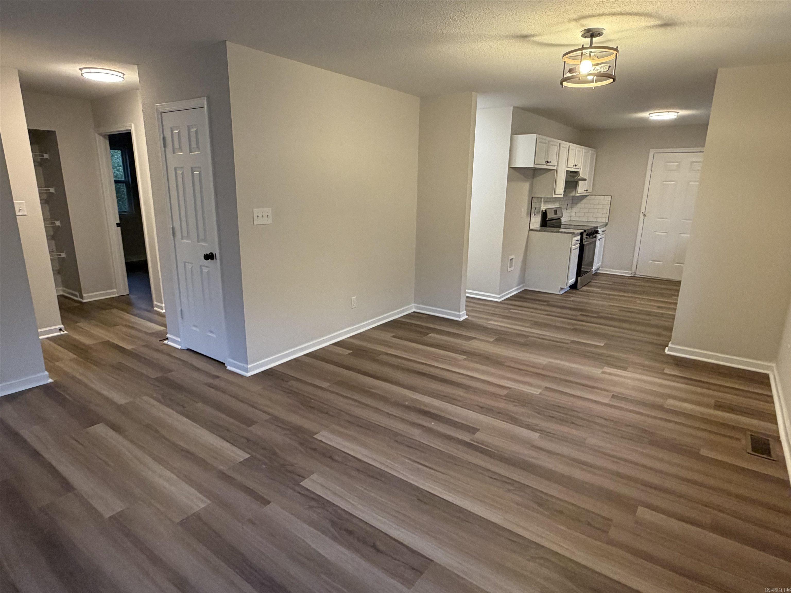 Not in Subdivision - Residential Lease