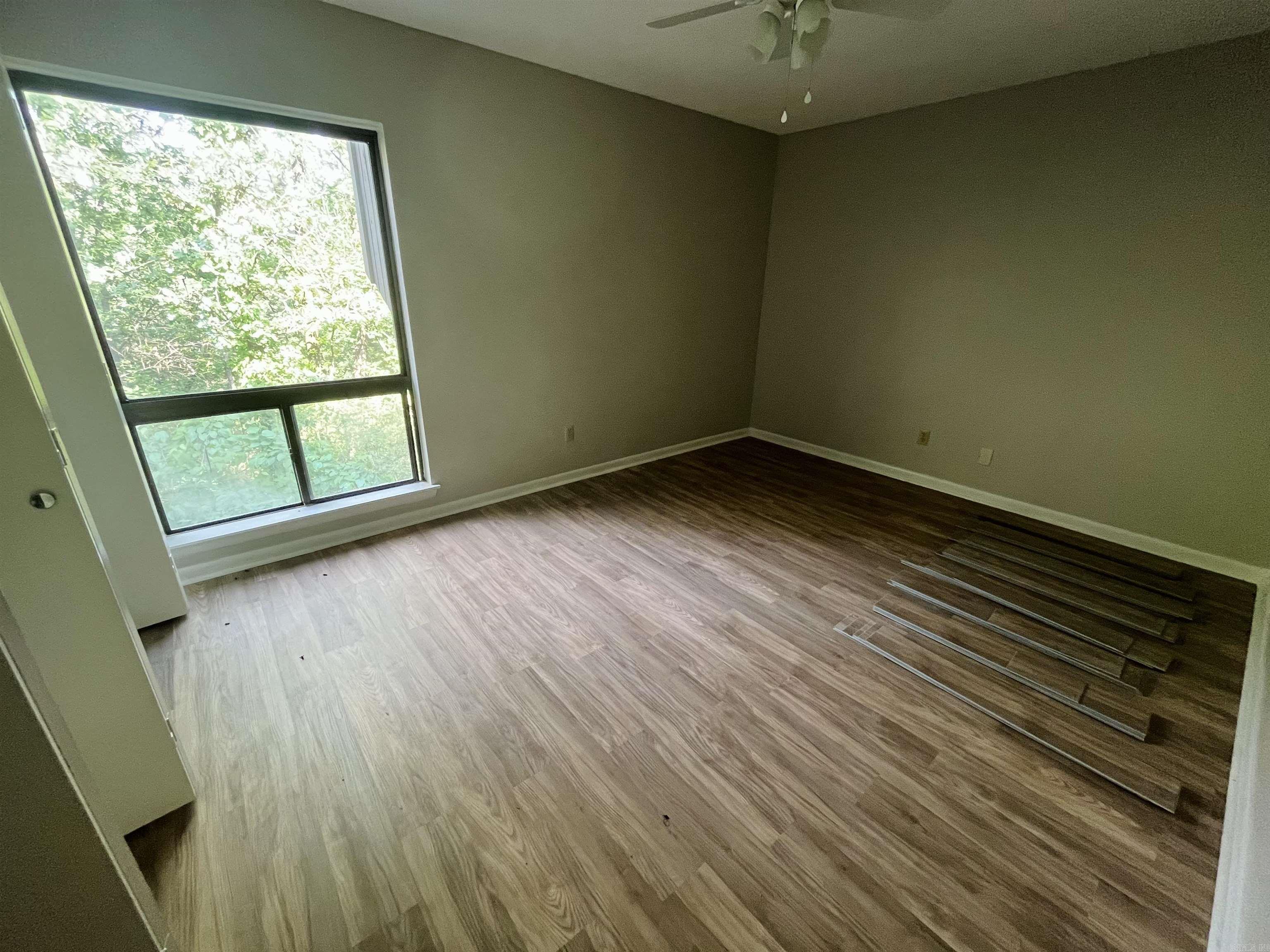 FOREST HGTS CONDO - Residential