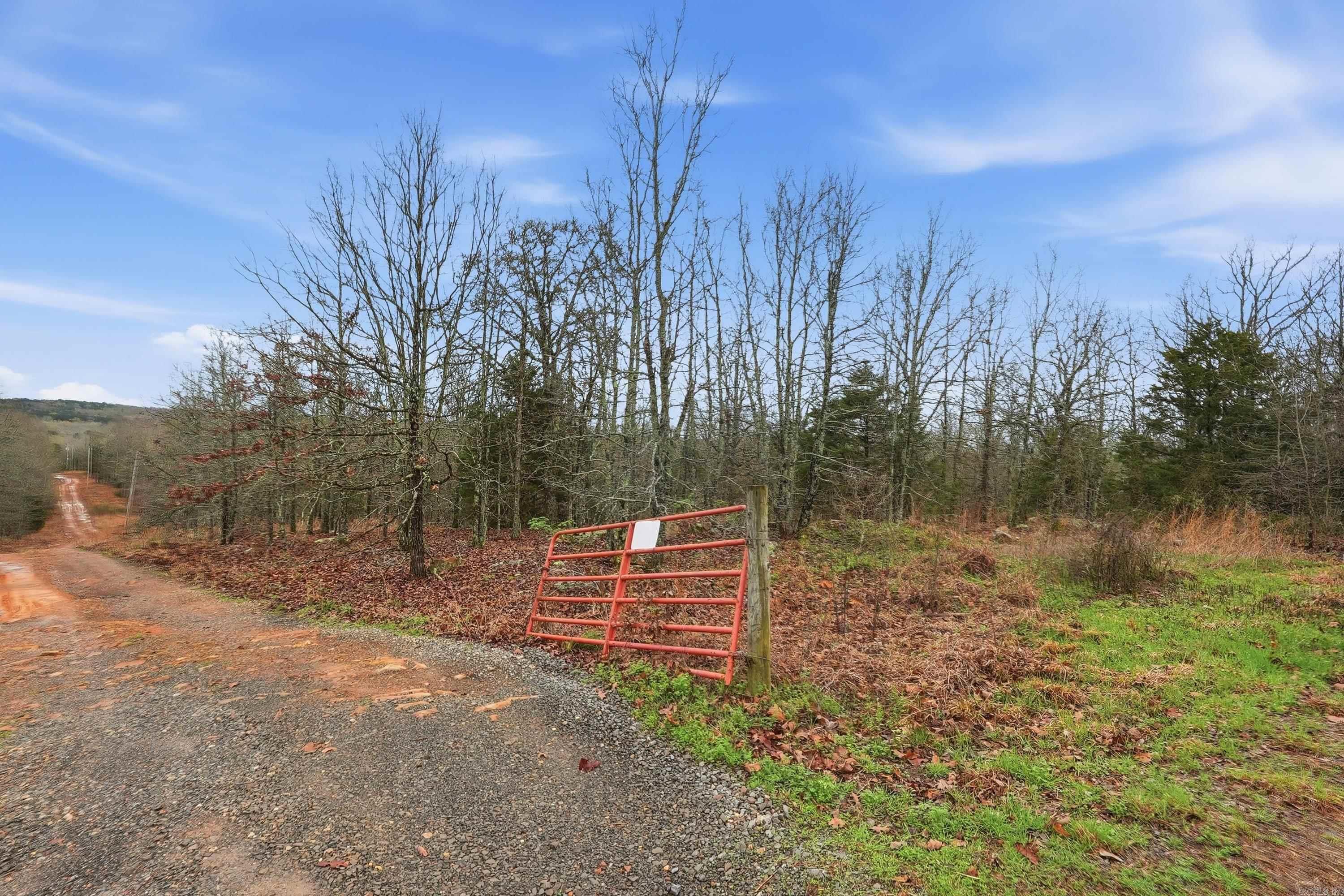 Metes & Bounds - Land