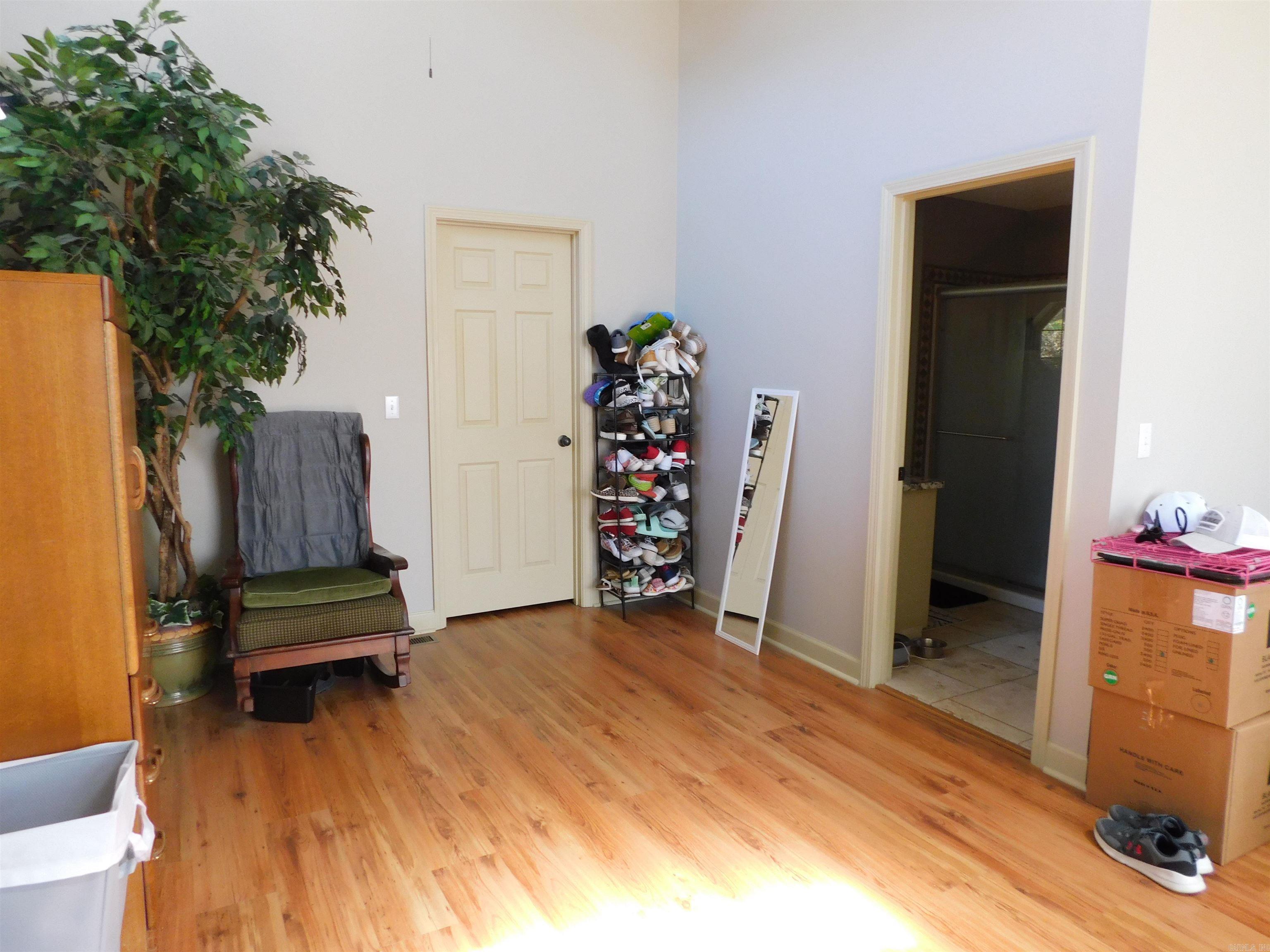 LAKE NORRELL ESTATES - Residential