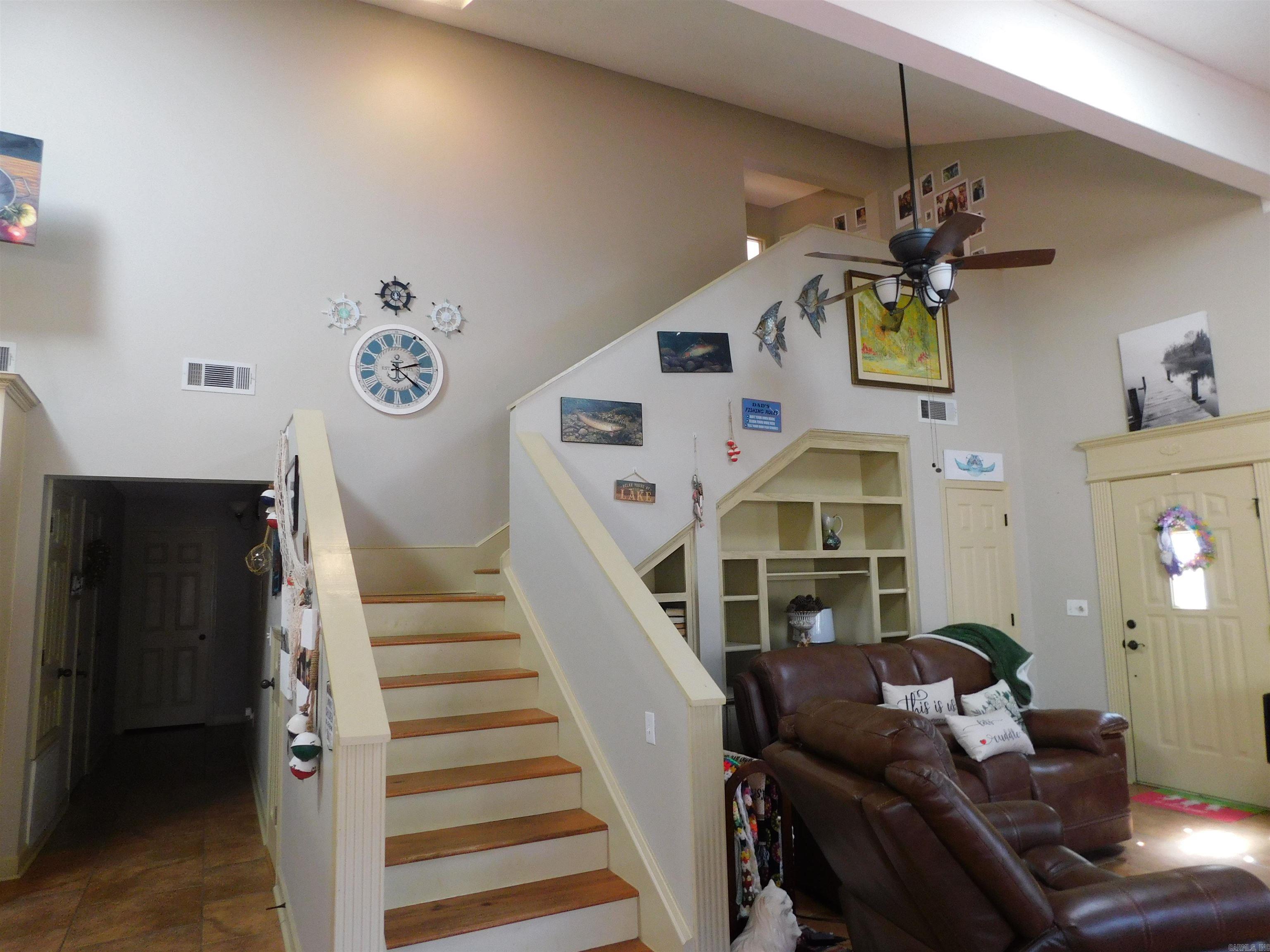 LAKE NORRELL ESTATES - Residential