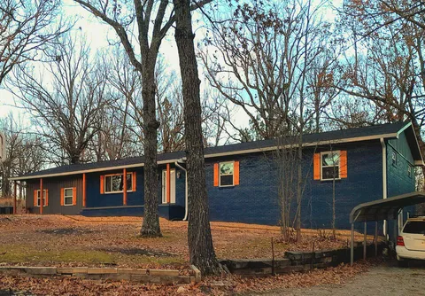 MLS: 25015713