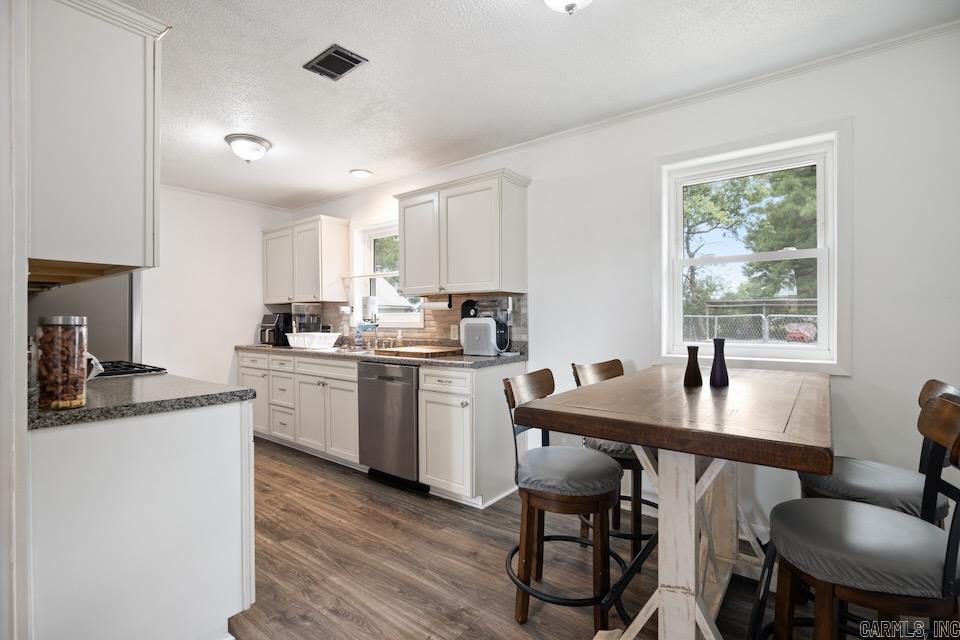 COLEMAN'S - Residential