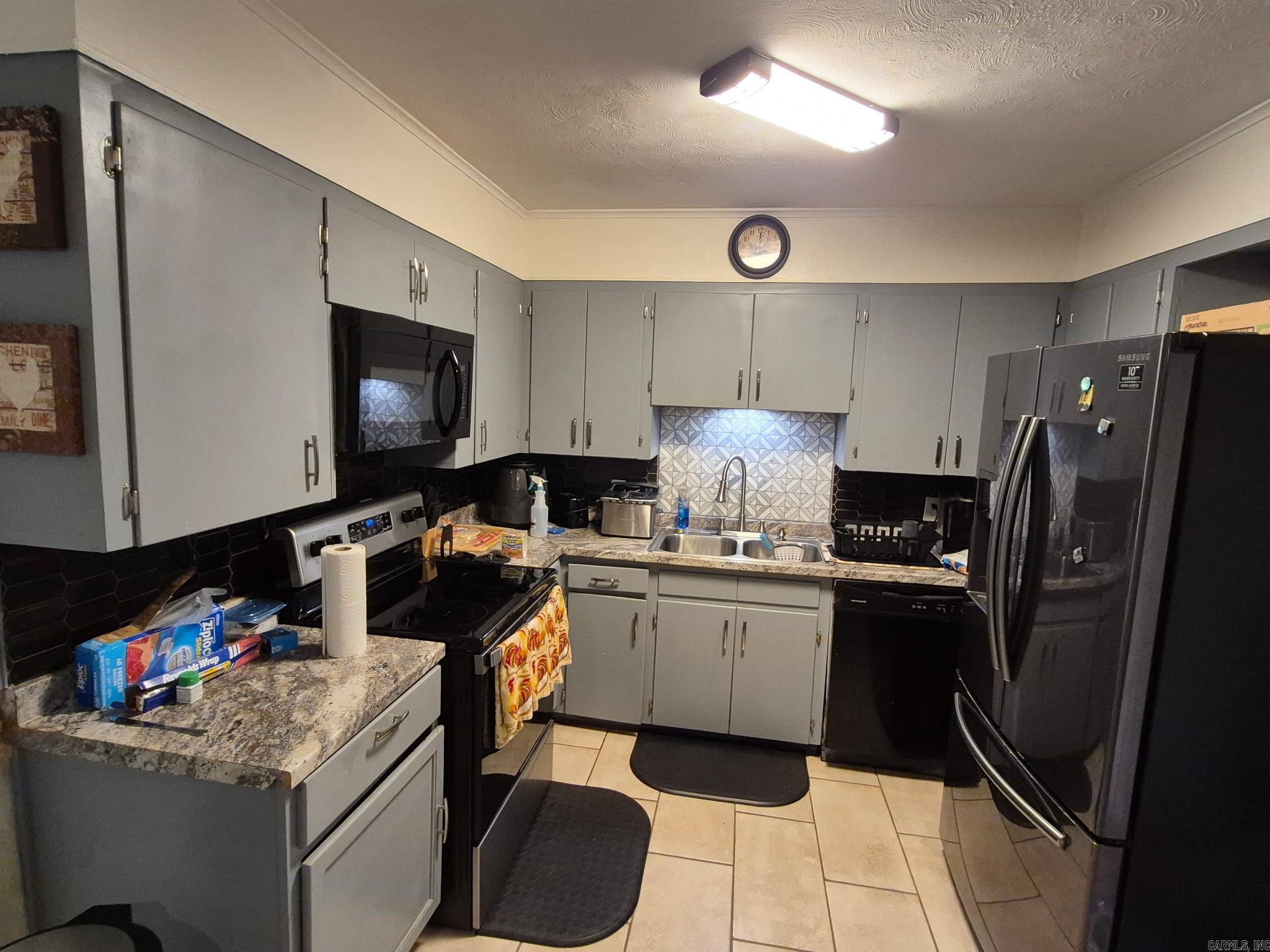 BELMONT - Residential