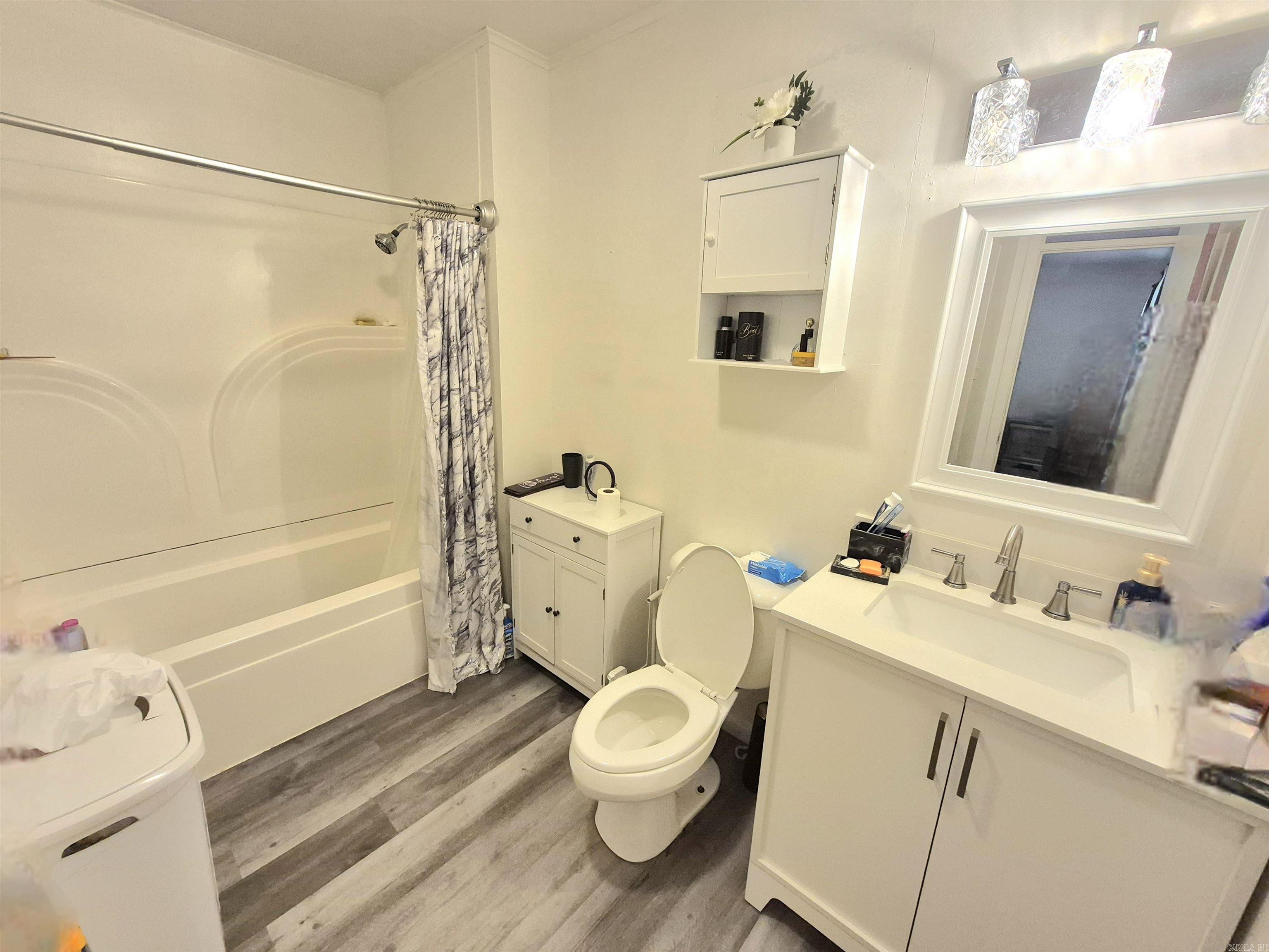 BELMONT - Residential