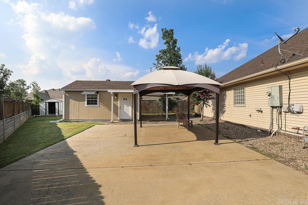 ST ANDREWS WOODS - Residential