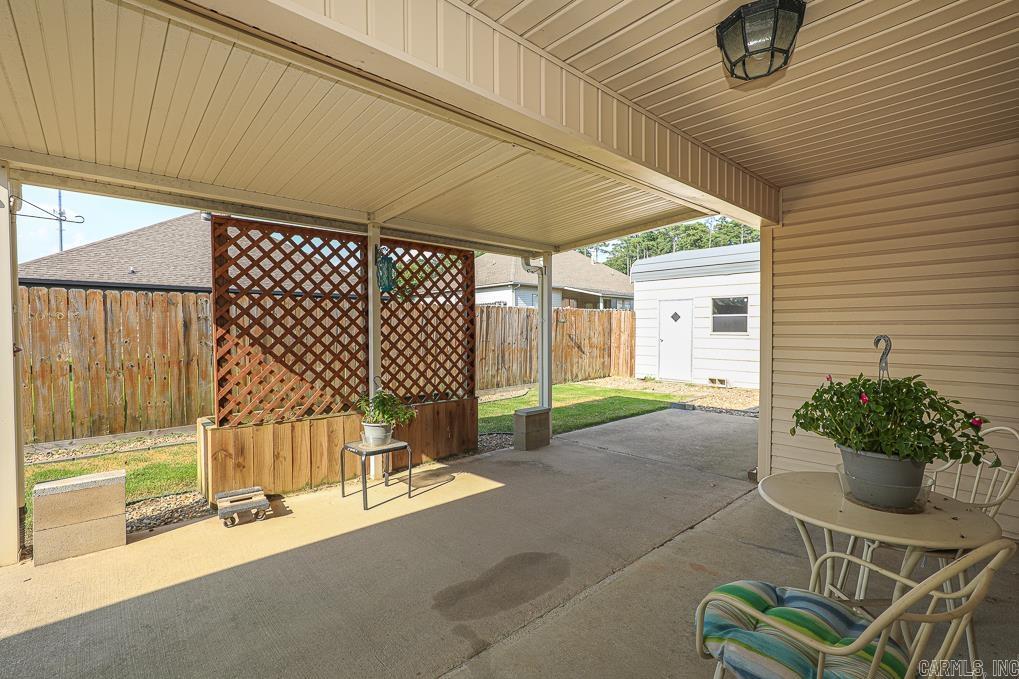 ST ANDREWS WOODS - Residential