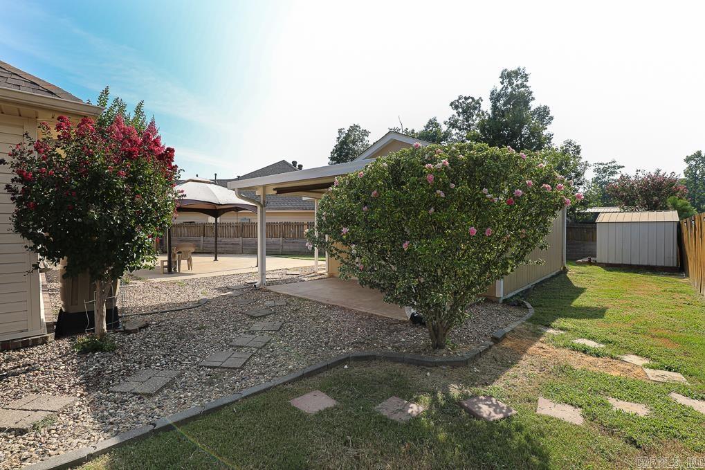 ST ANDREWS WOODS - Residential