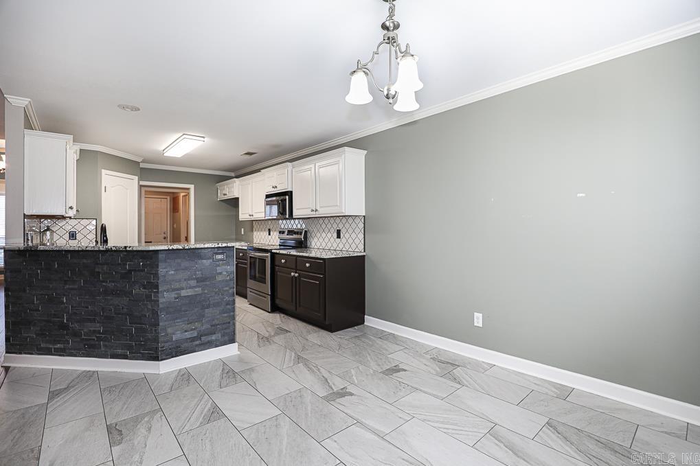 ST ANDREWS WOODS - Residential