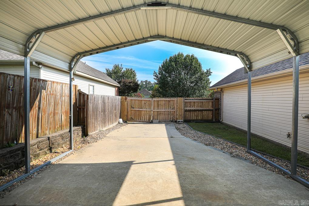 ST ANDREWS WOODS - Residential